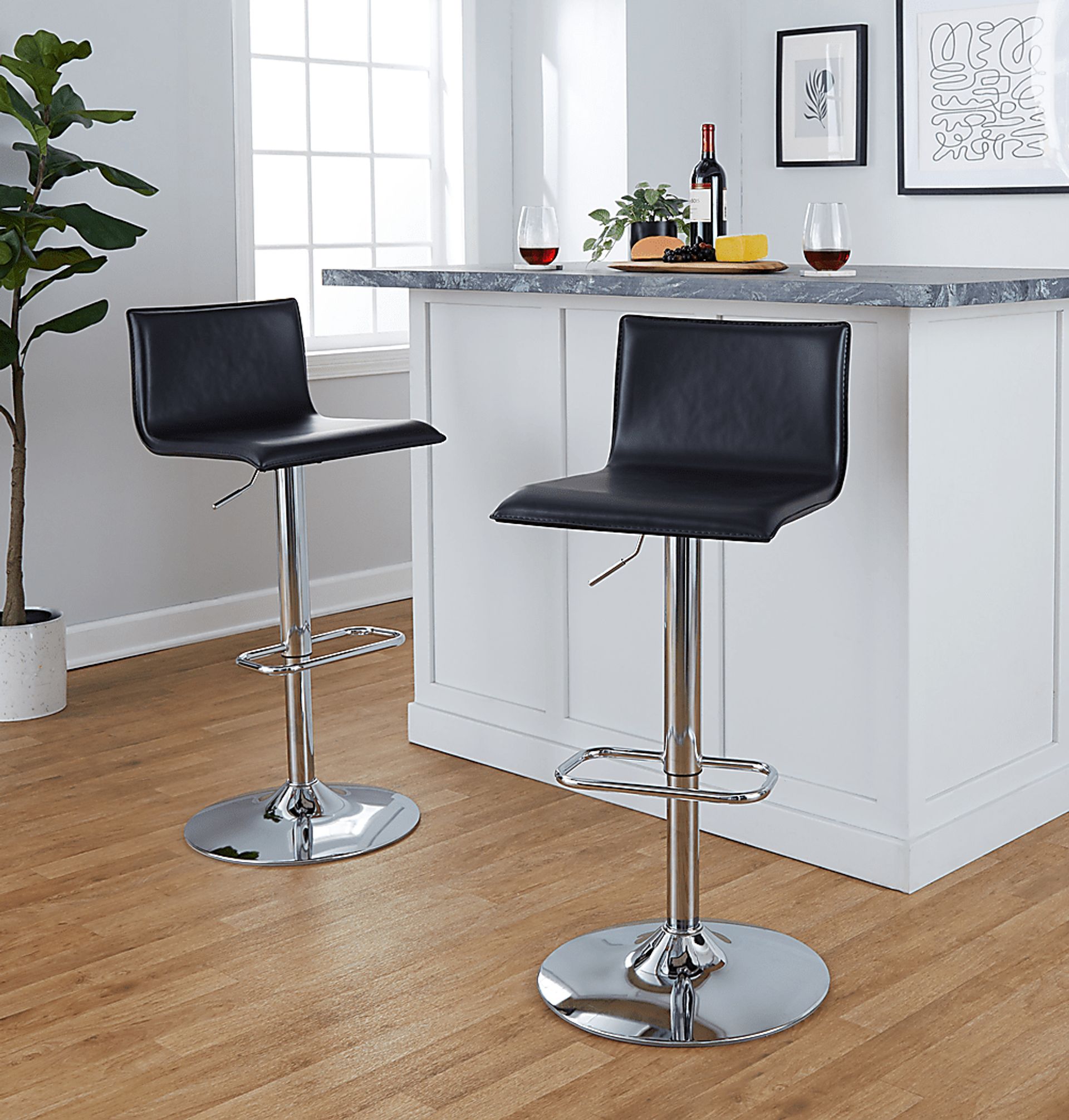 Fassitt III Black Adjustable Swivel Barstool, Set of 2 - Image 2