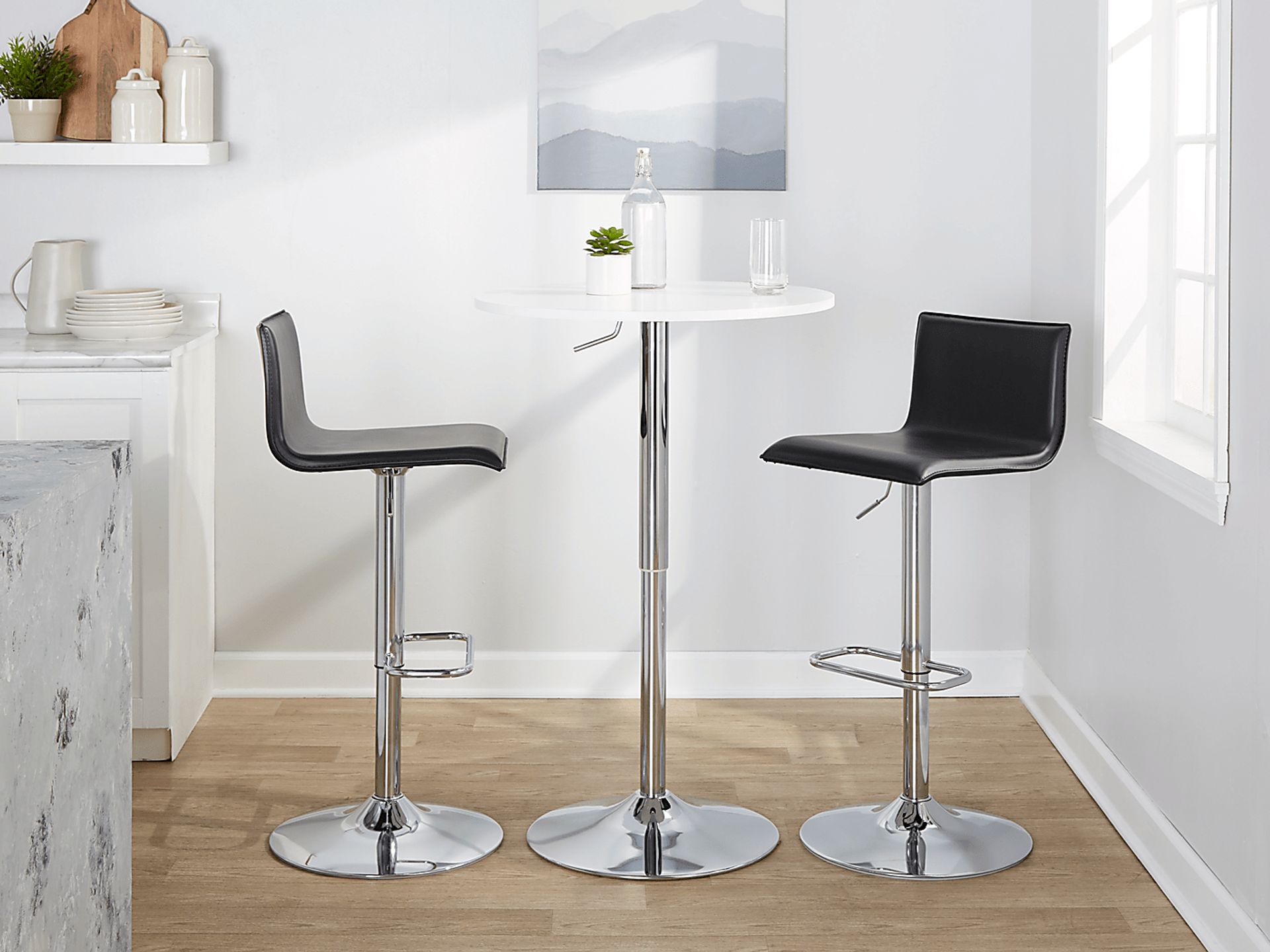 Fassitt III Black Adjustable Swivel Barstool, Set of 2 - Image 4