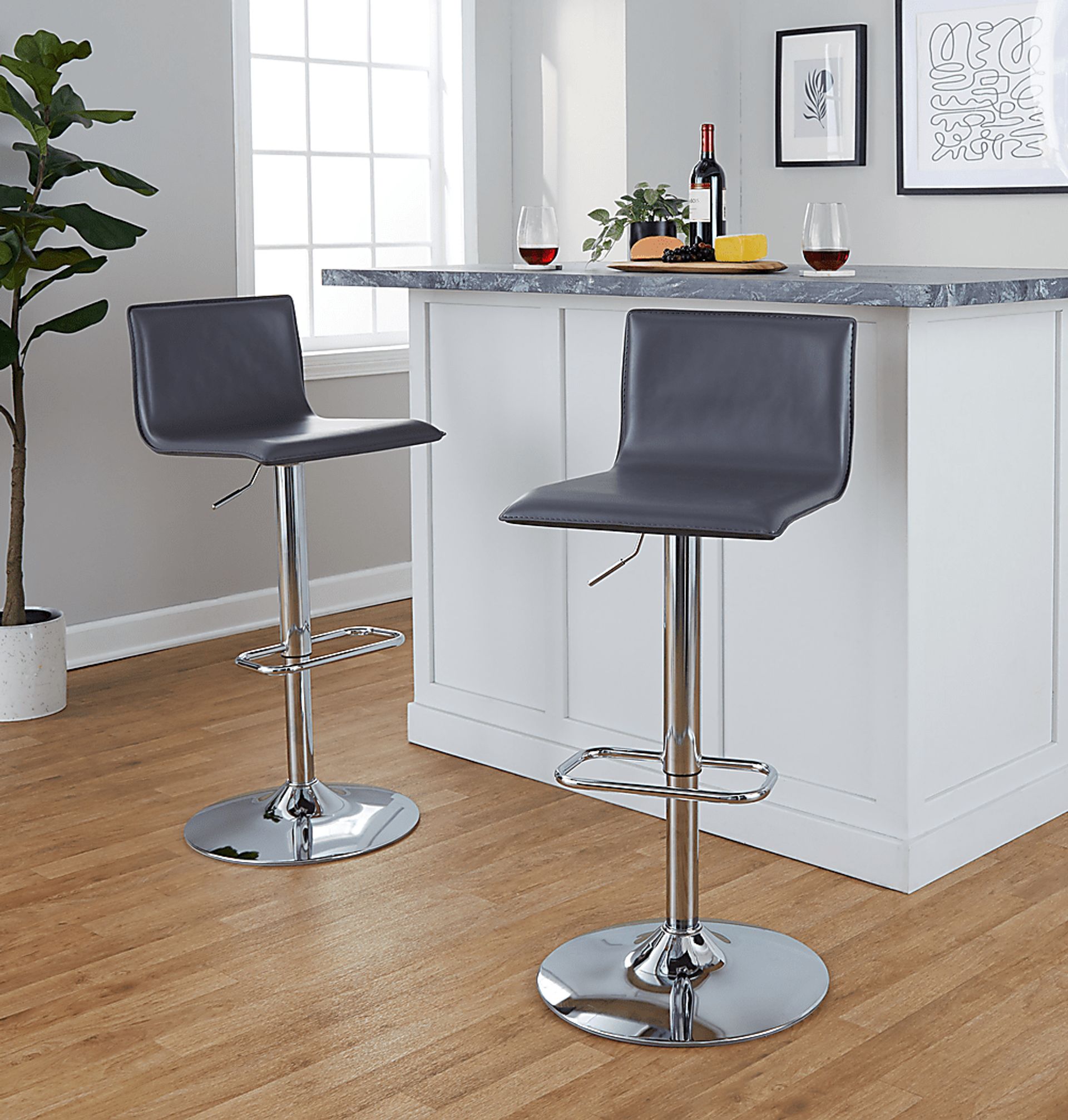 Fassitt III Gray Adjustable Swivel Barstool, Set of 2 - Image 2