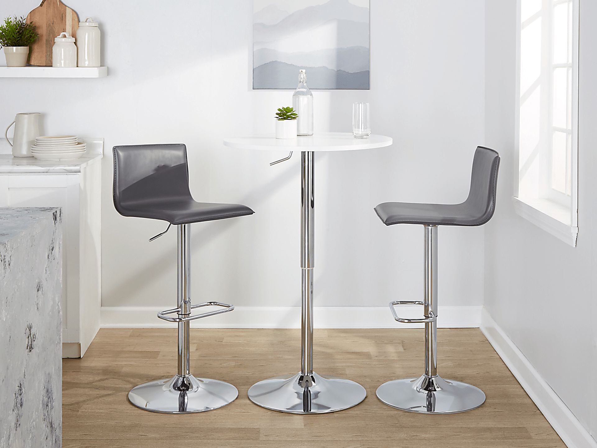 Fassitt III Gray Adjustable Swivel Barstool, Set of 2 - Image 5