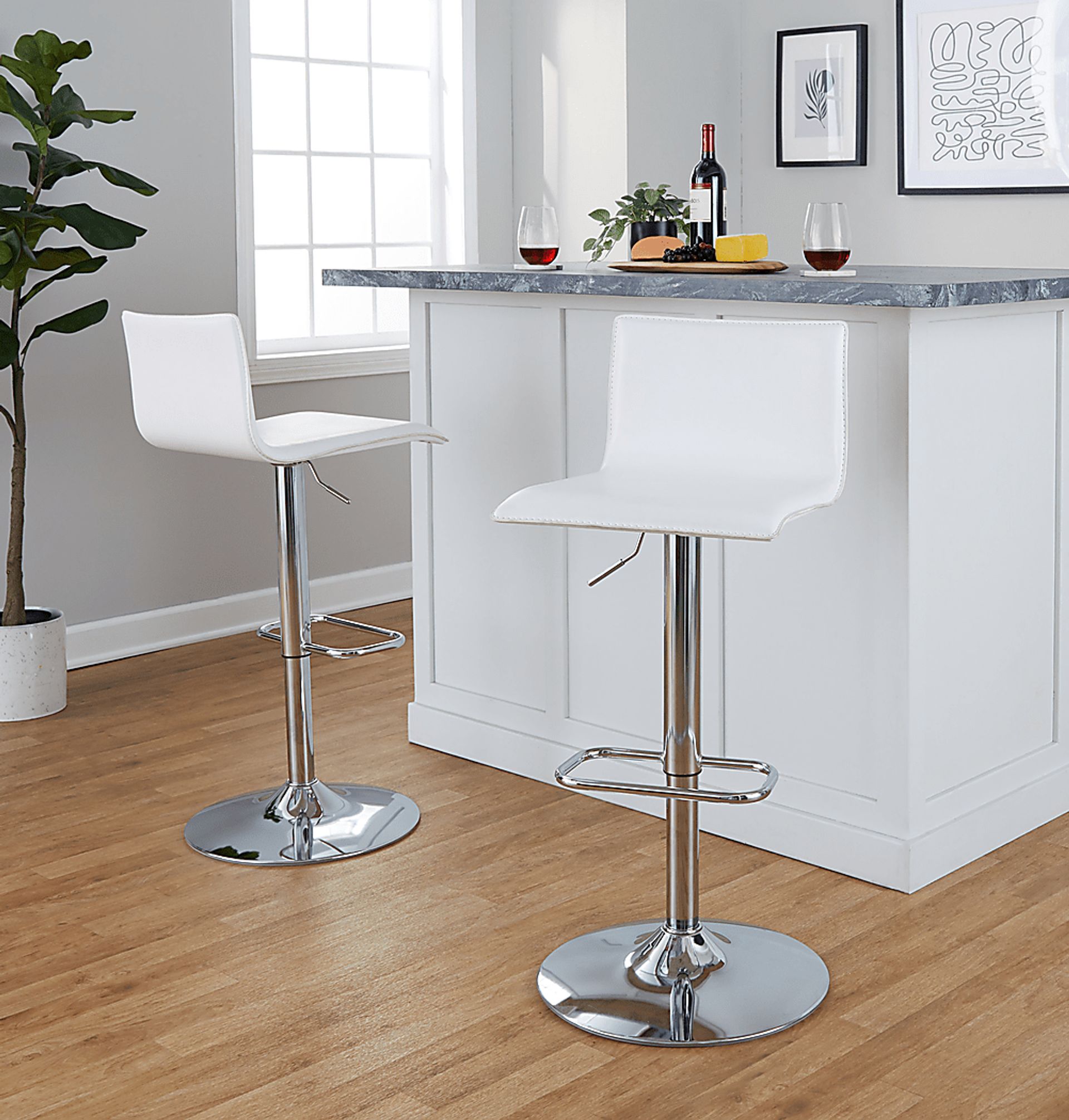 Fassitt III White Adjustable Swivel Barstool, Set of 2 - Image 3