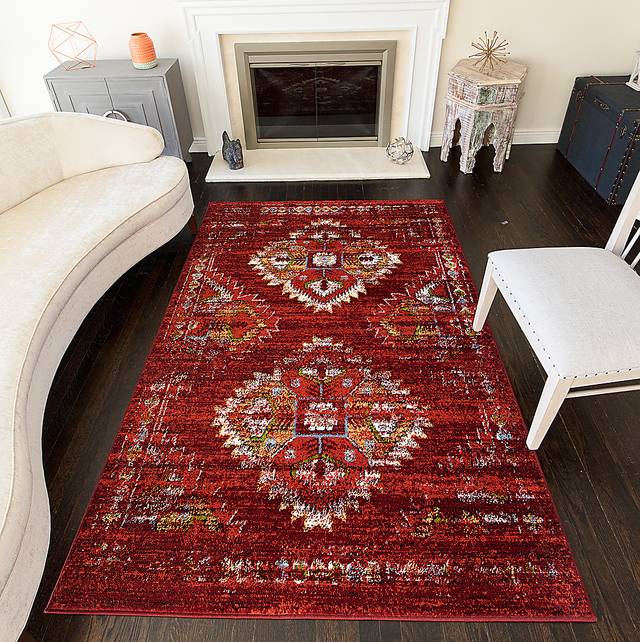Fatan Red 5' x 7' Rug - Thumbnail - Image 2