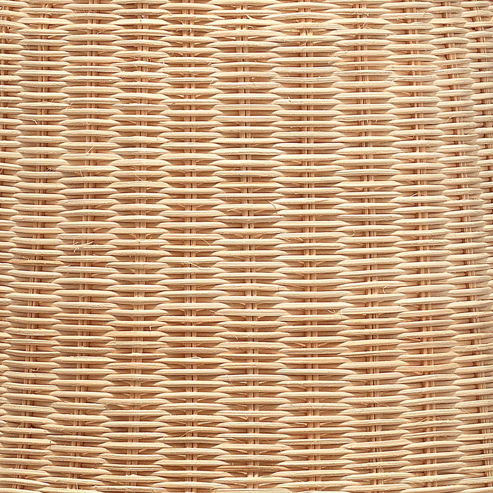 Fattaleh Drive Cream Pendant - Image 5