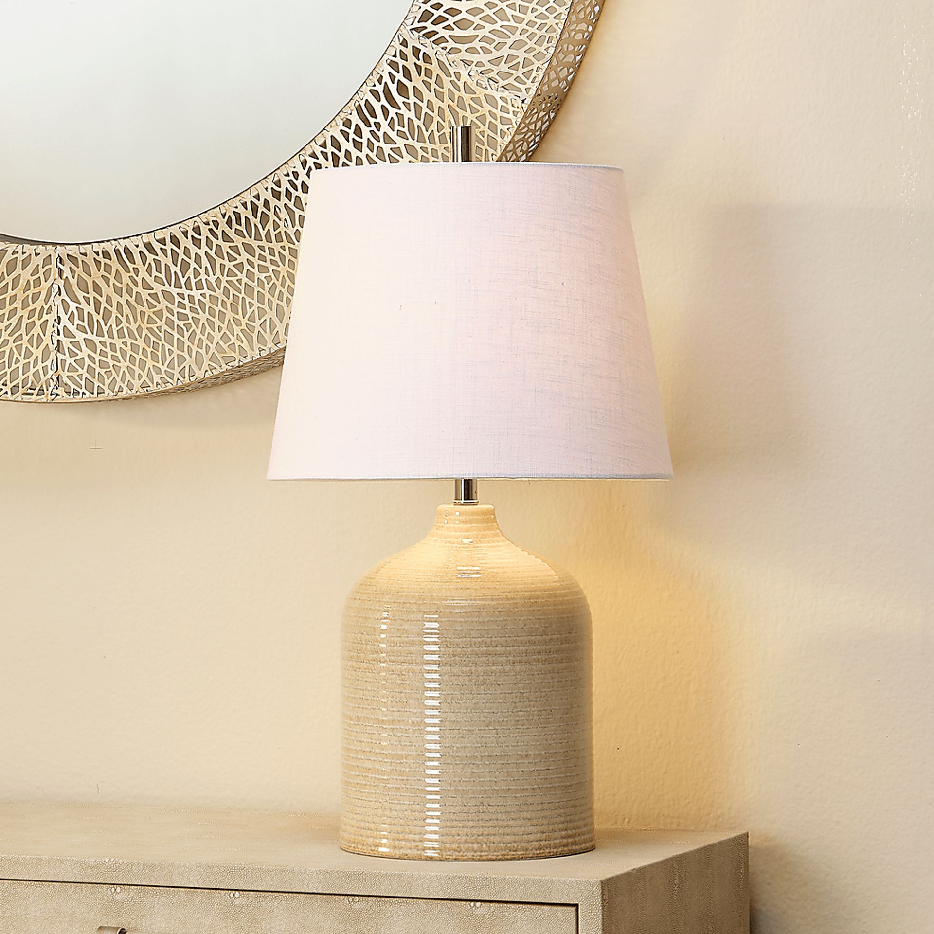 Faxy Beige Lamp - Image 2