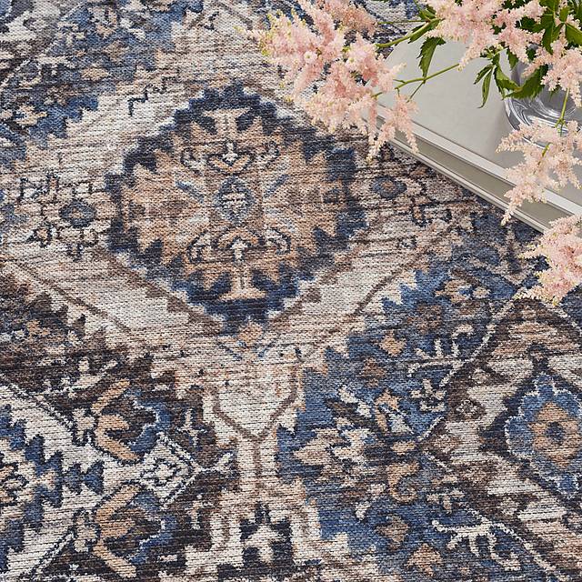 Fayelynn Latte 5'3 x 7'3 Rug - Thumbnail - Image 6