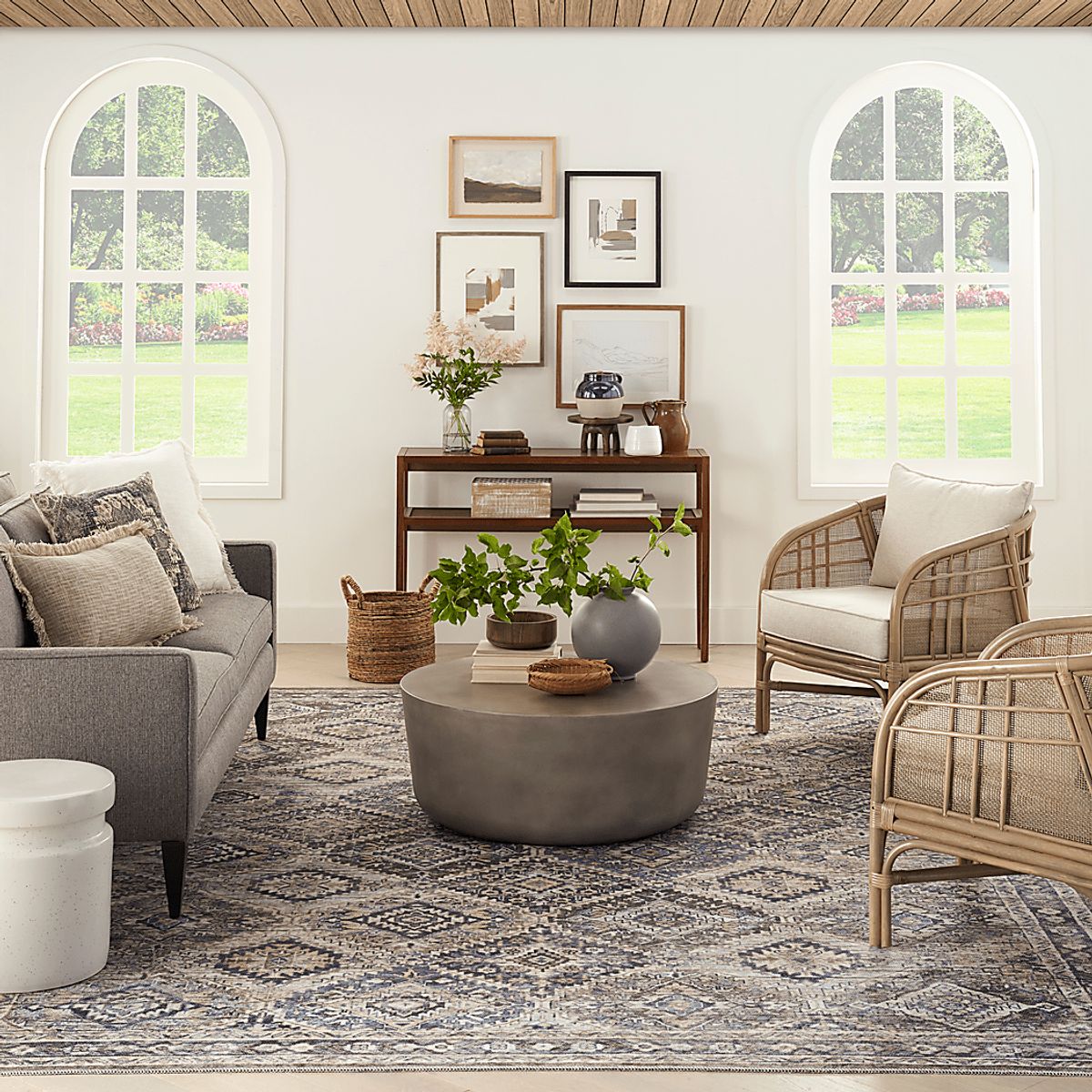 Fayelynn Latte Beige Rugs | Rooms to Go