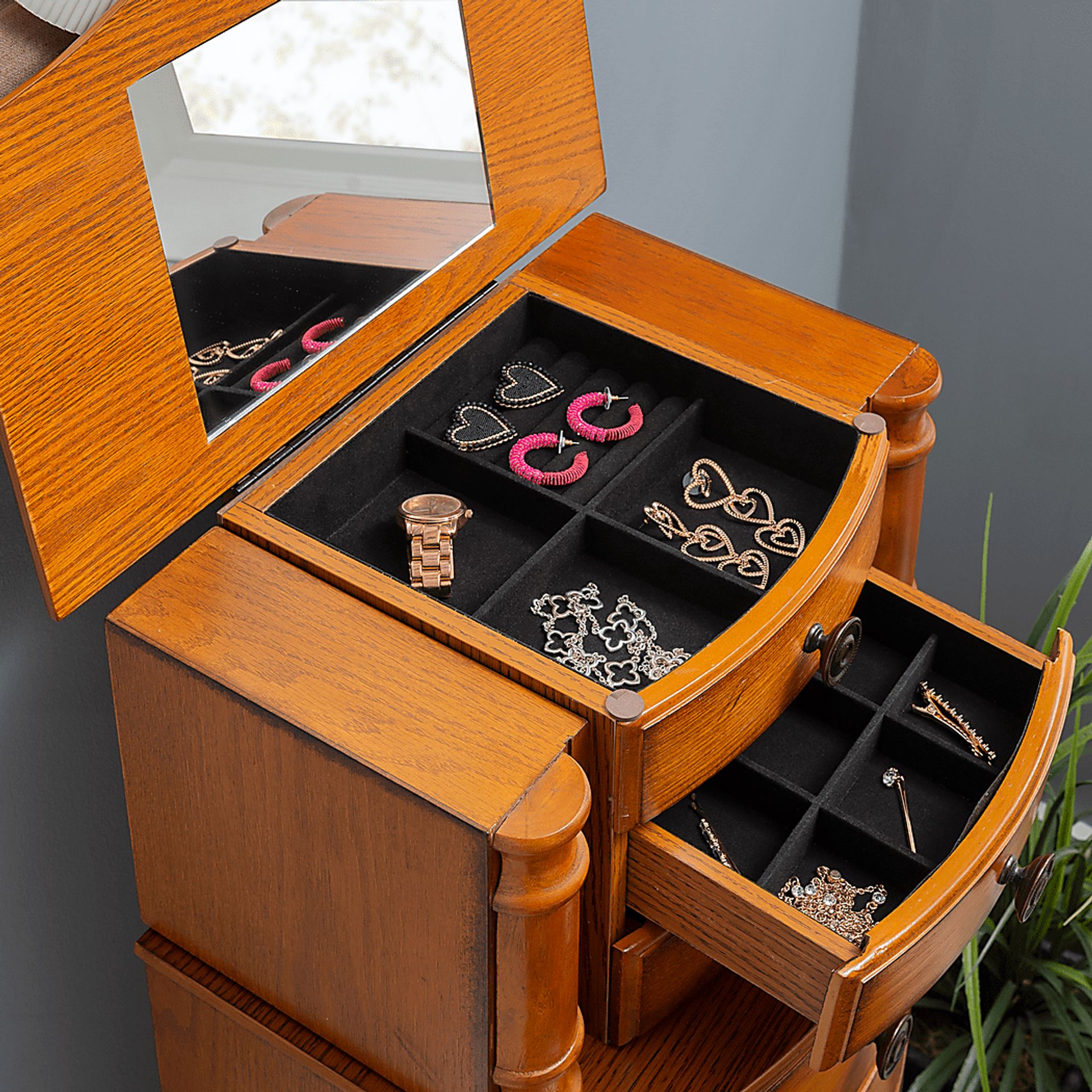 Fazio Brown Jewelry Armoire - Image 11
