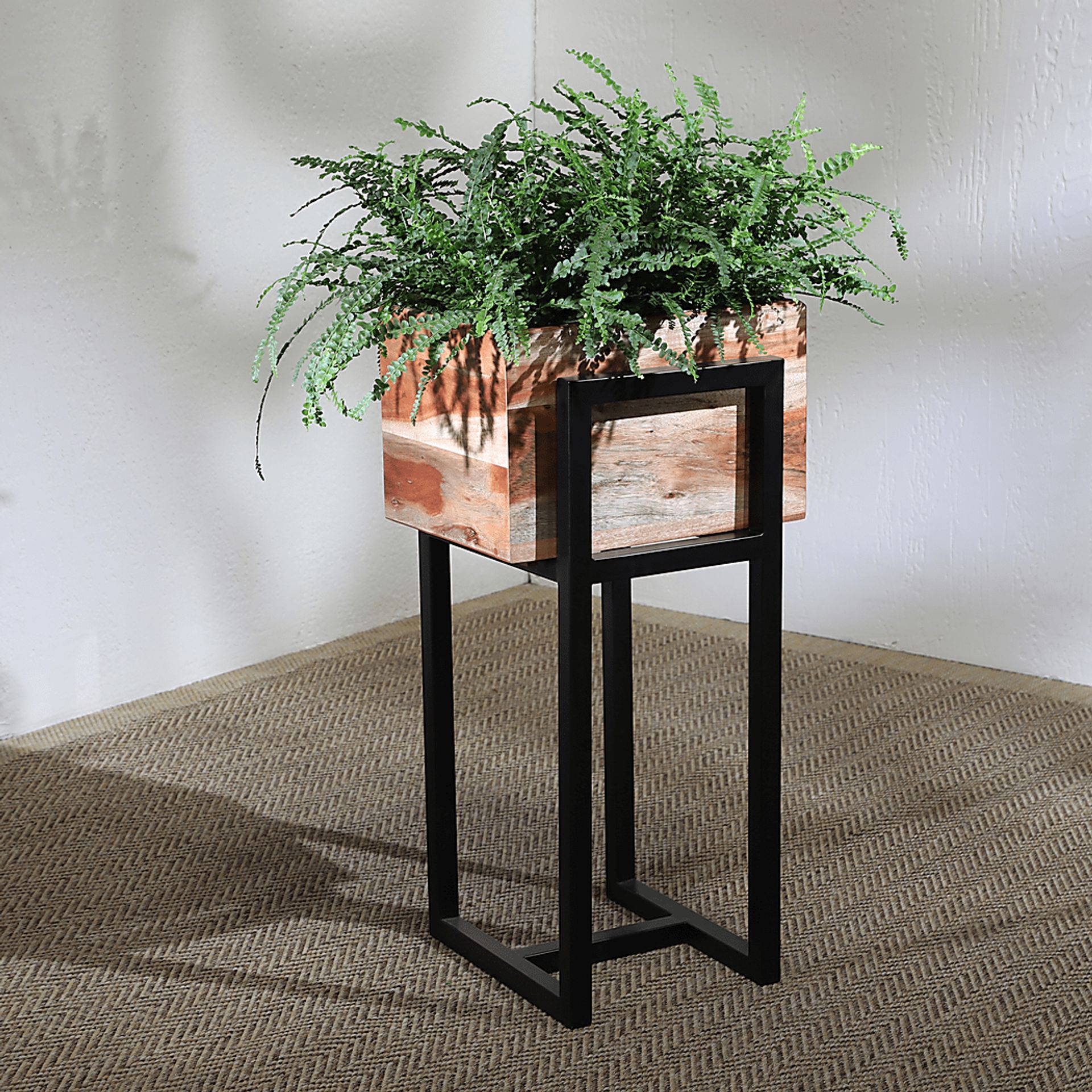 Feldspark Brown Planter - Image 2