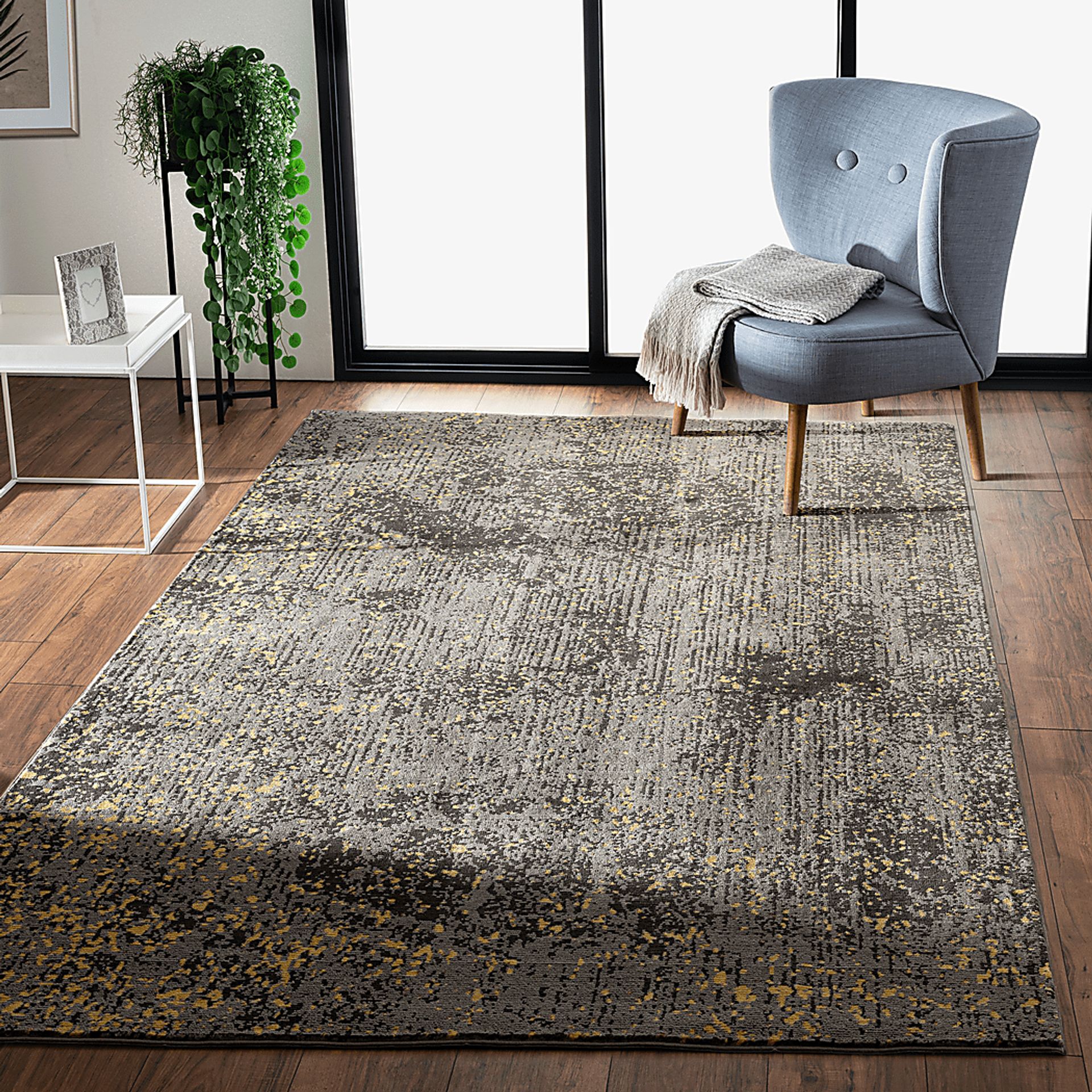 Felernas Gray 5' x 7'6 Rug - Image 2