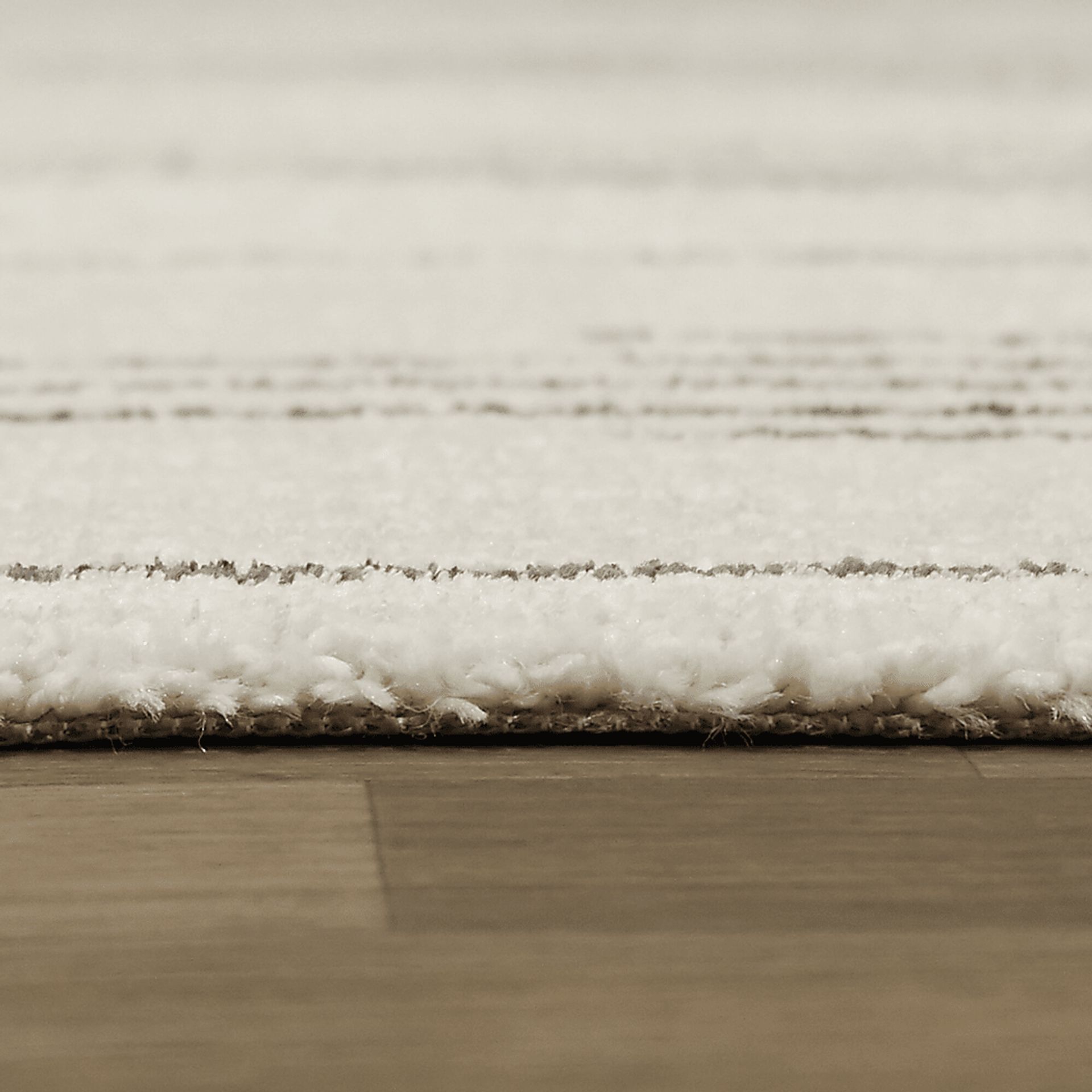 Fellord Cream 5'3 x 7' Area Rug - Image 4