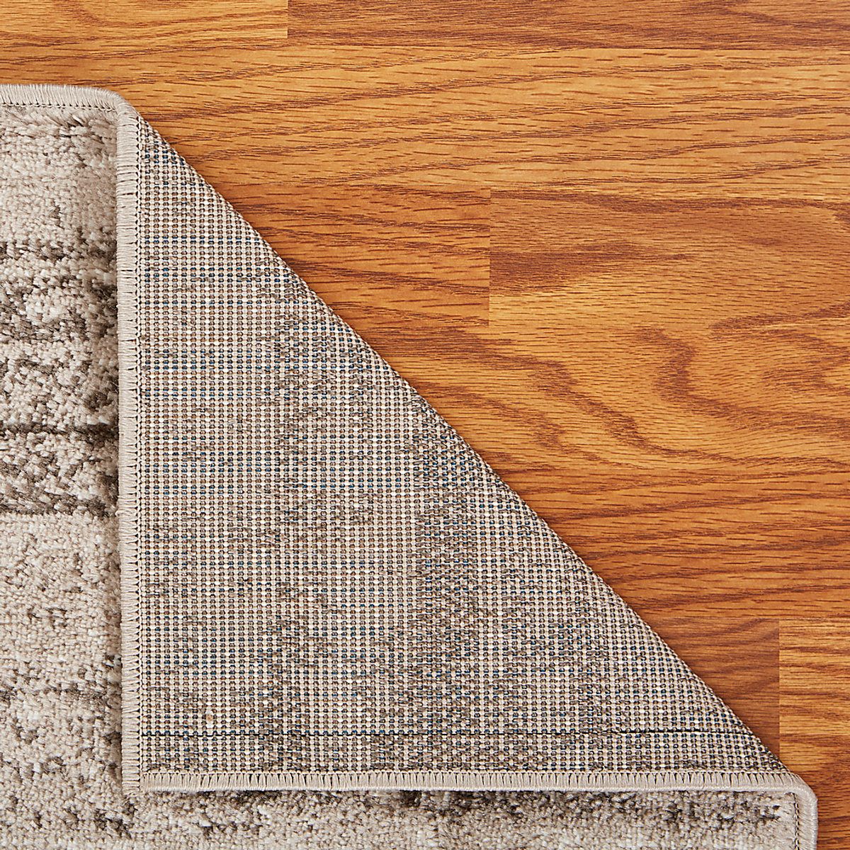 Felosas Beige Rug | Rooms to Go
