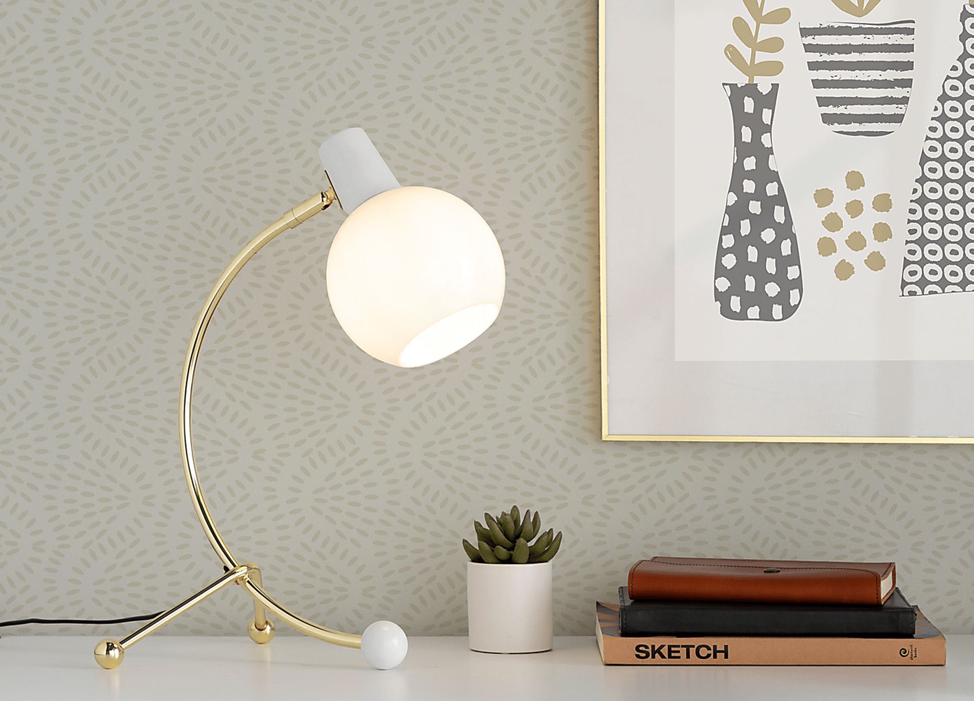 Fencourt Post Gold Lamp - Image 3