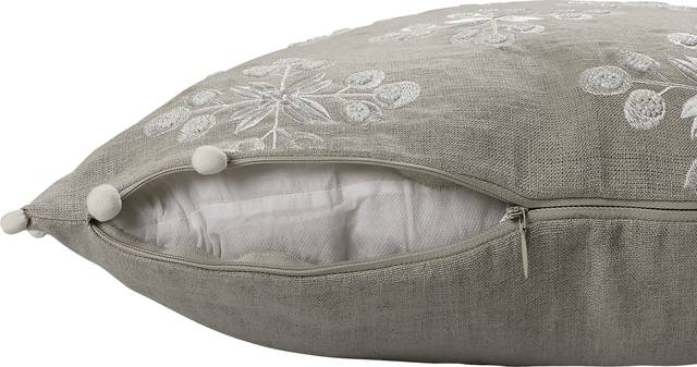 Fennelweed Beige Accent Pillow - Thumbnail - Image 4