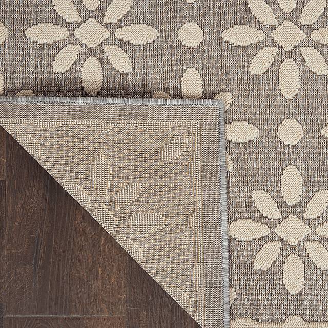 Fennie Gray 8' x 10' Indoor/Outdoor Rug - Thumbnail - Image 5