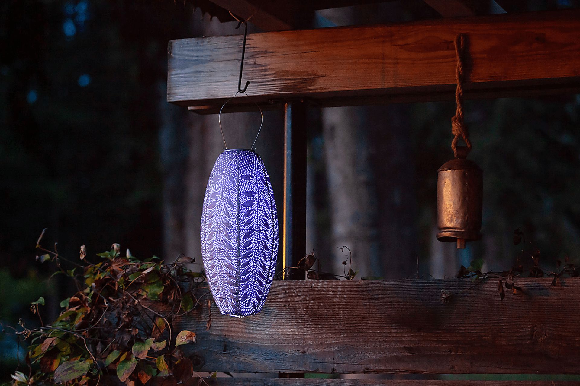 Fern Glow Purple Outdoor Solar Lantern - Image 4