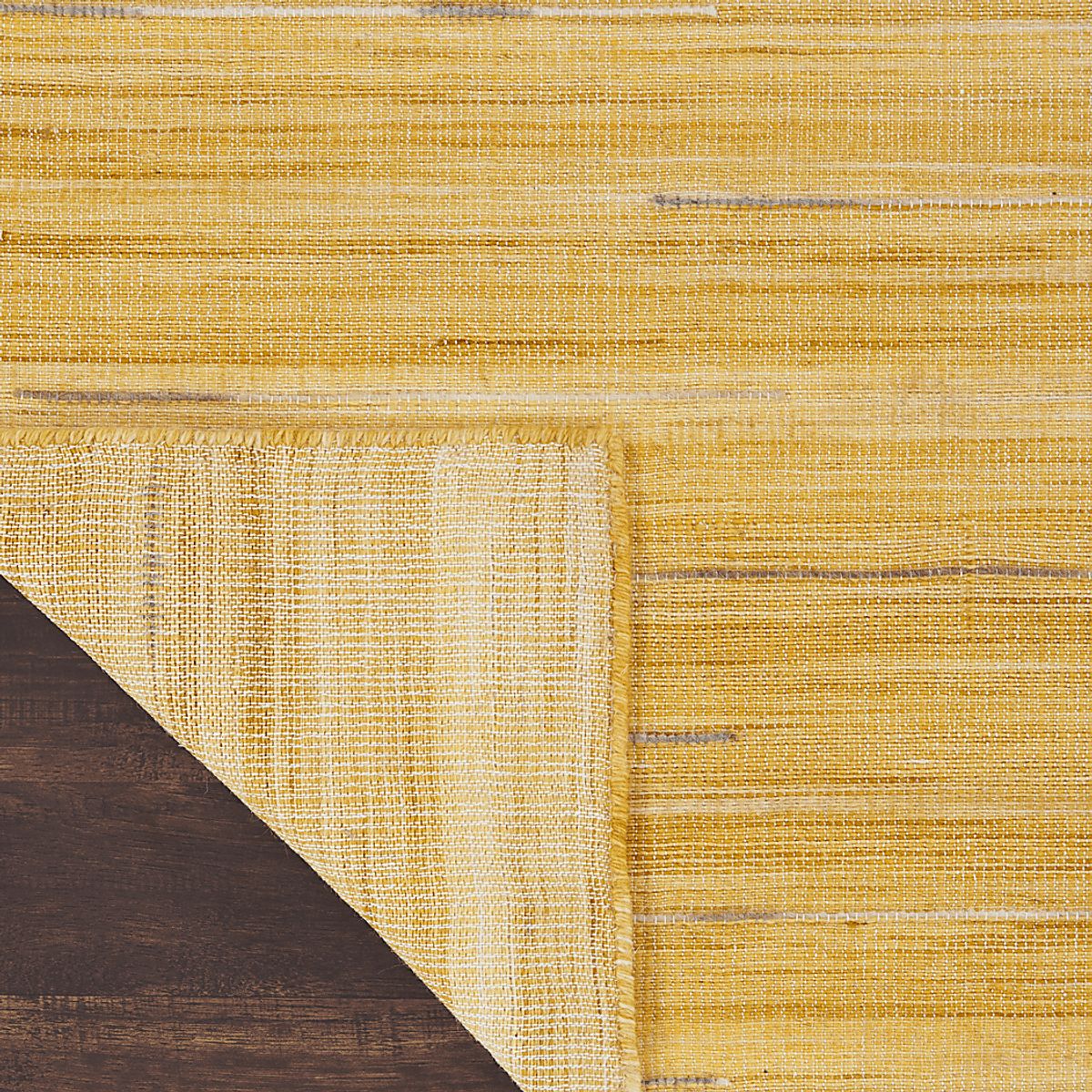 Ferriday Yellow Rug | Rooms to Go