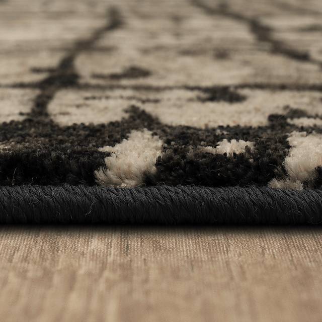 Fesslers Beige 5'3 x 7'10 Rug - Thumbnail - Image 7