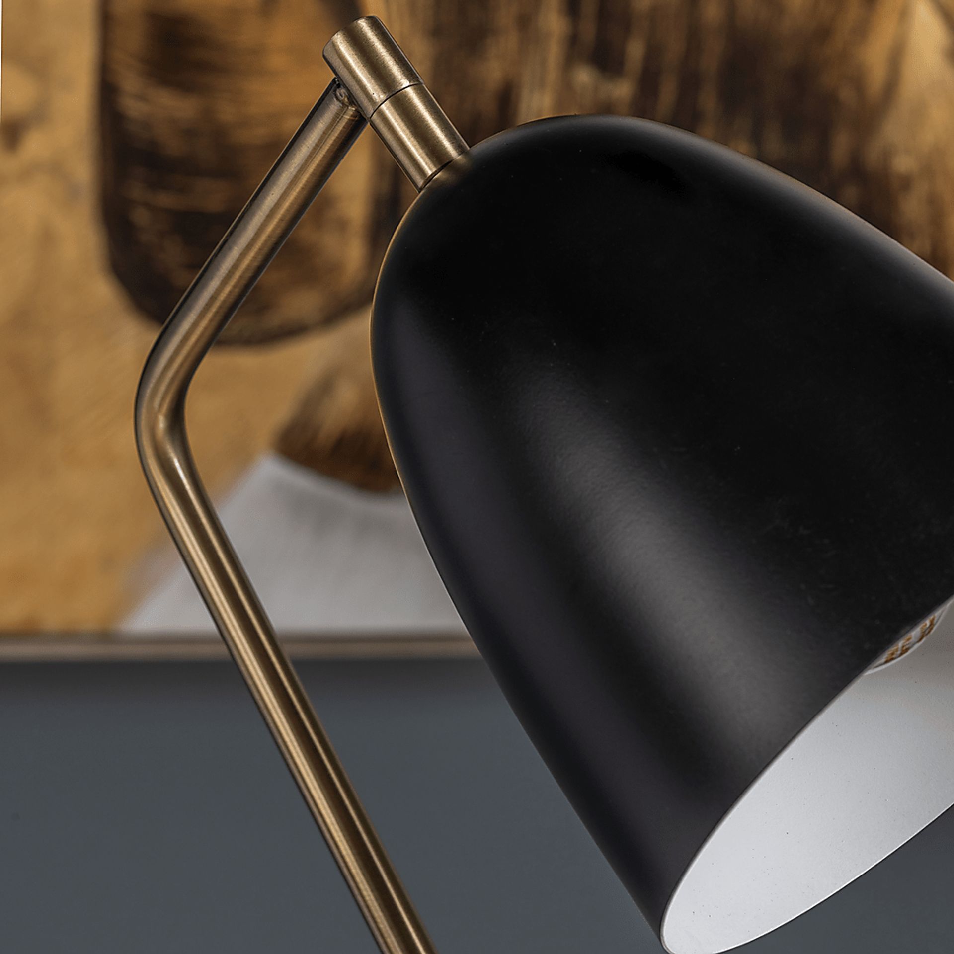 Filbert Drive Black Lamp - Image 3