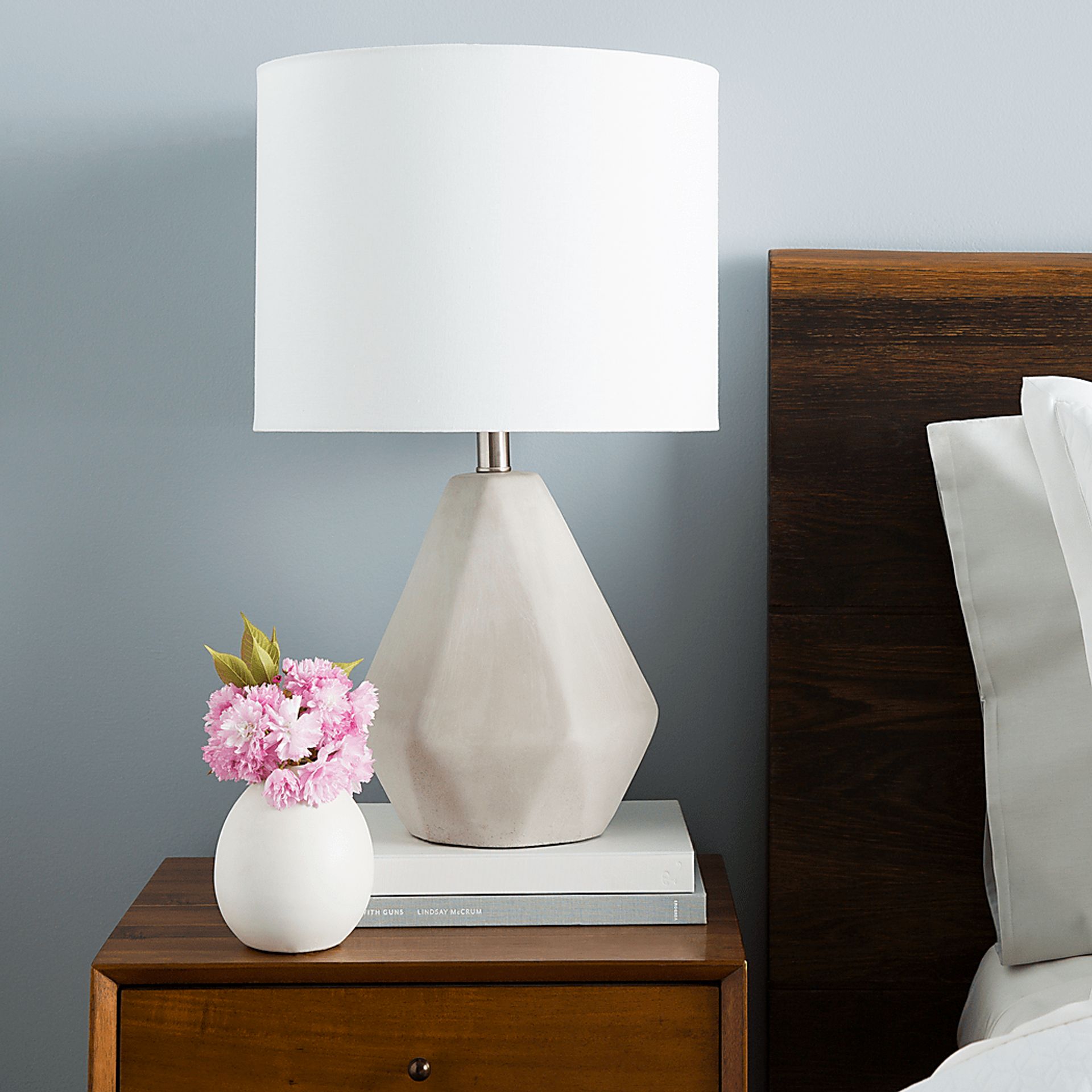 Finchley Moor Gray Lamp - Image 4