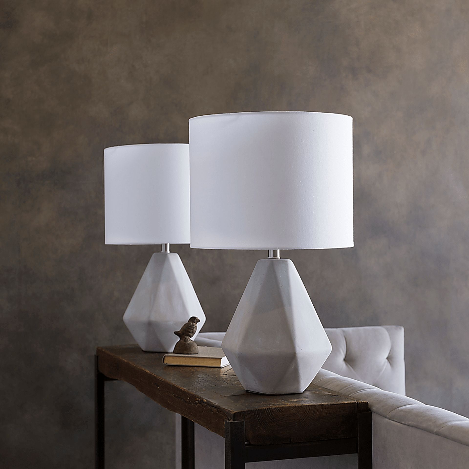 Finchley Moor Gray Lamp - Image 5