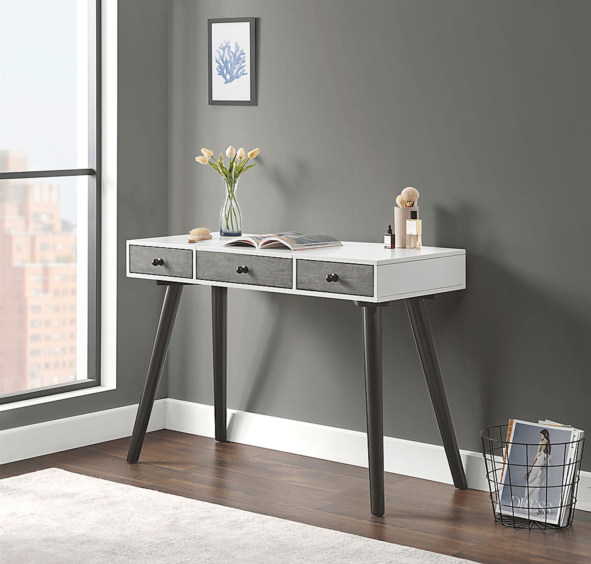 Finkbines White Vanity - Image 5