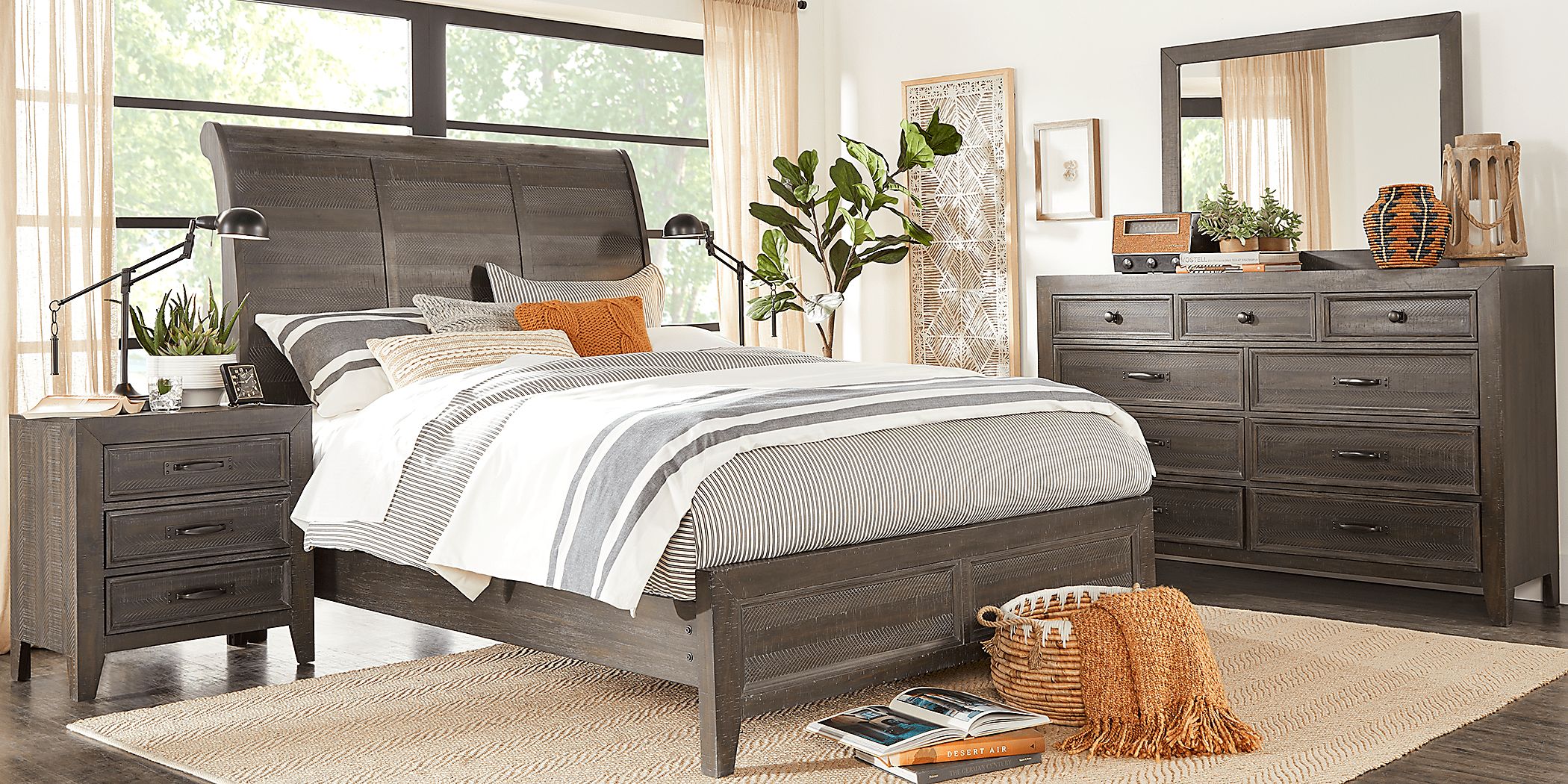 Finlay 5 Pc Espresso Dark Wood King Bedroom Set With Dresser Mirror 3 Pc King Sleigh Bed