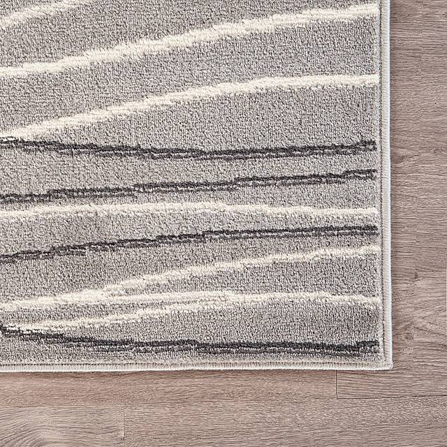 Fioraleah Gray 5'2 x 7'2 Rug - Thumbnail - Image 4