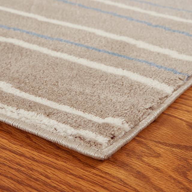 Fioraleah Taupe 5'2 x 7'2 Rug - Thumbnail - Image 3