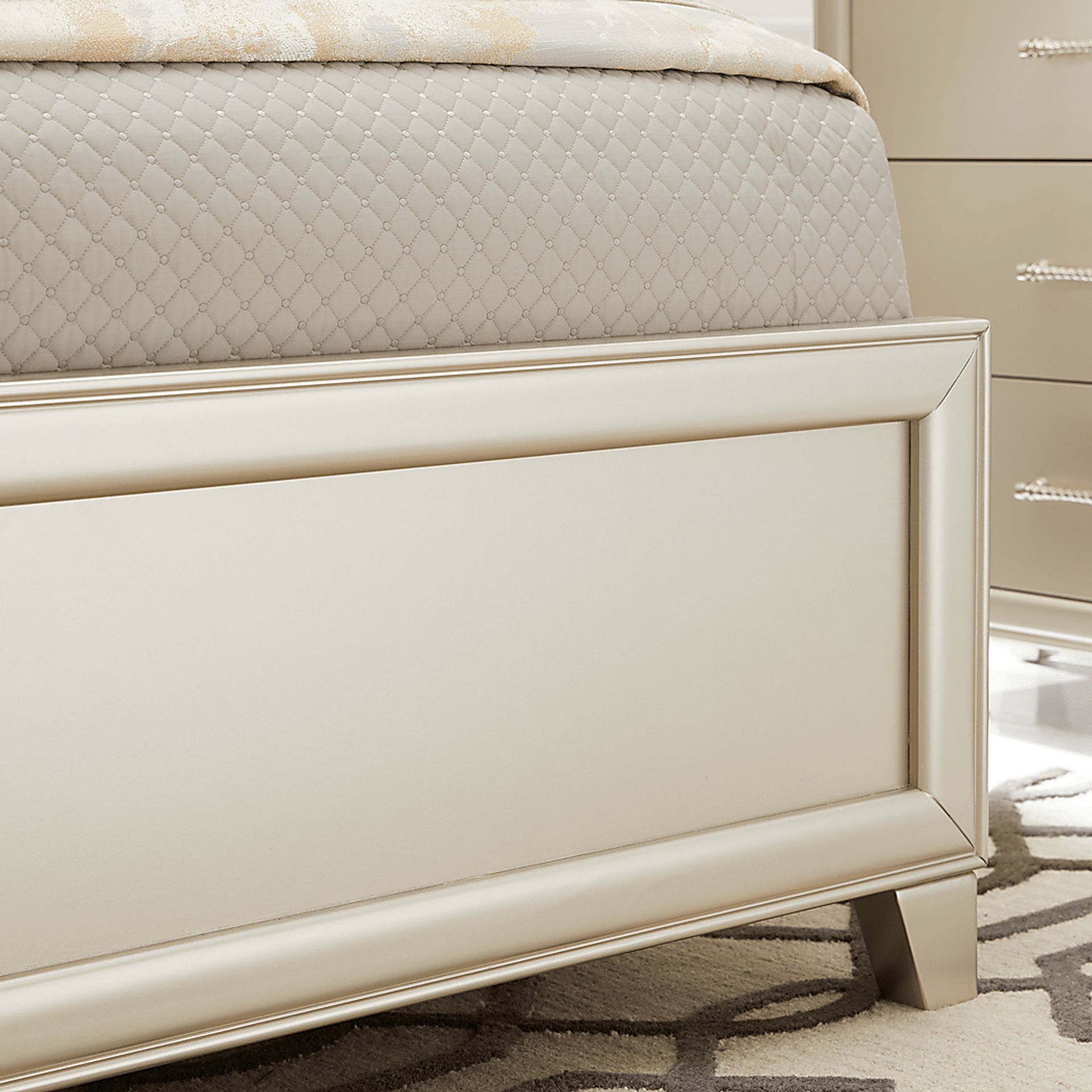 First Avenue Platinum 7 Pc King Upholstered Bedroom - Image 4