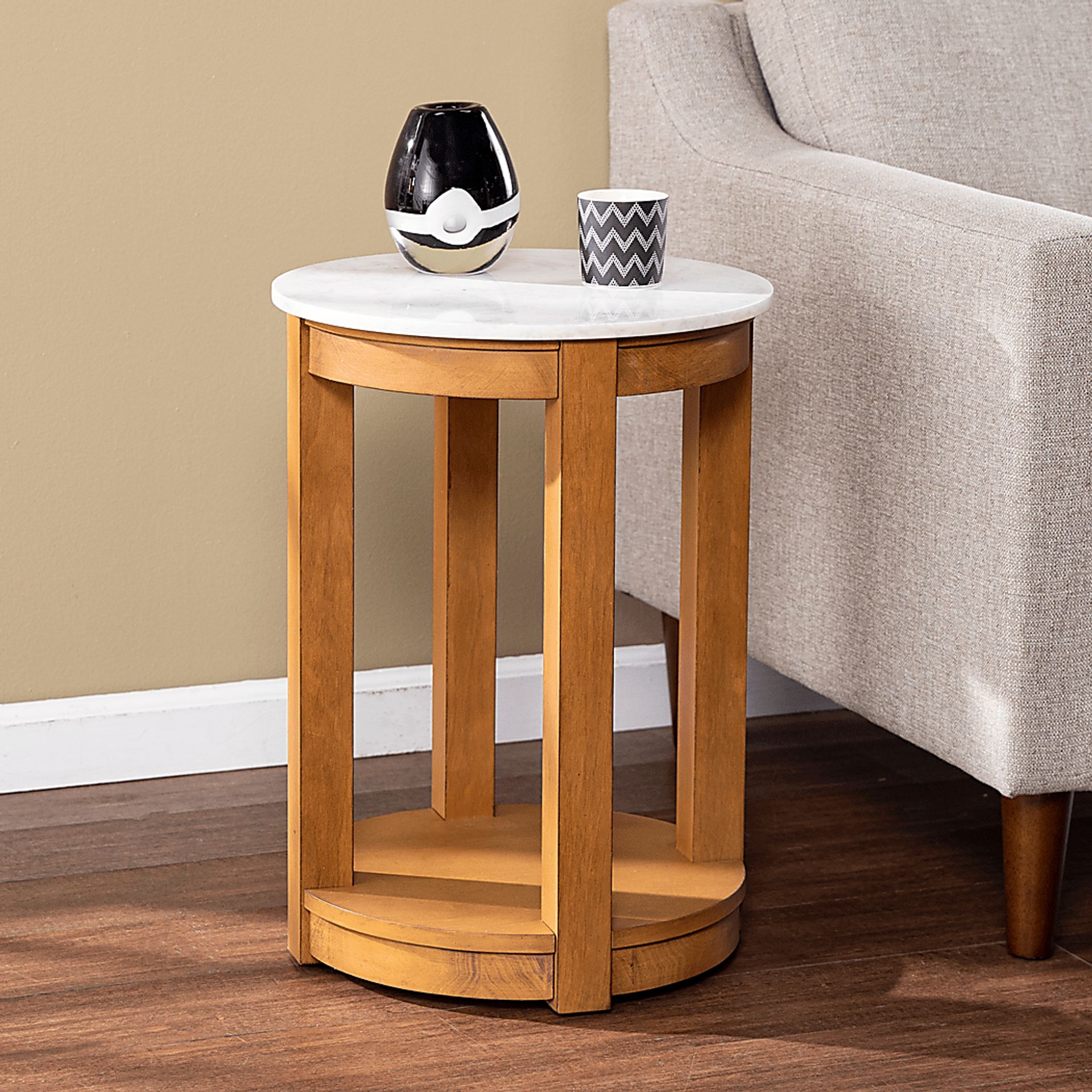 Flamevine White End Table - Image 5