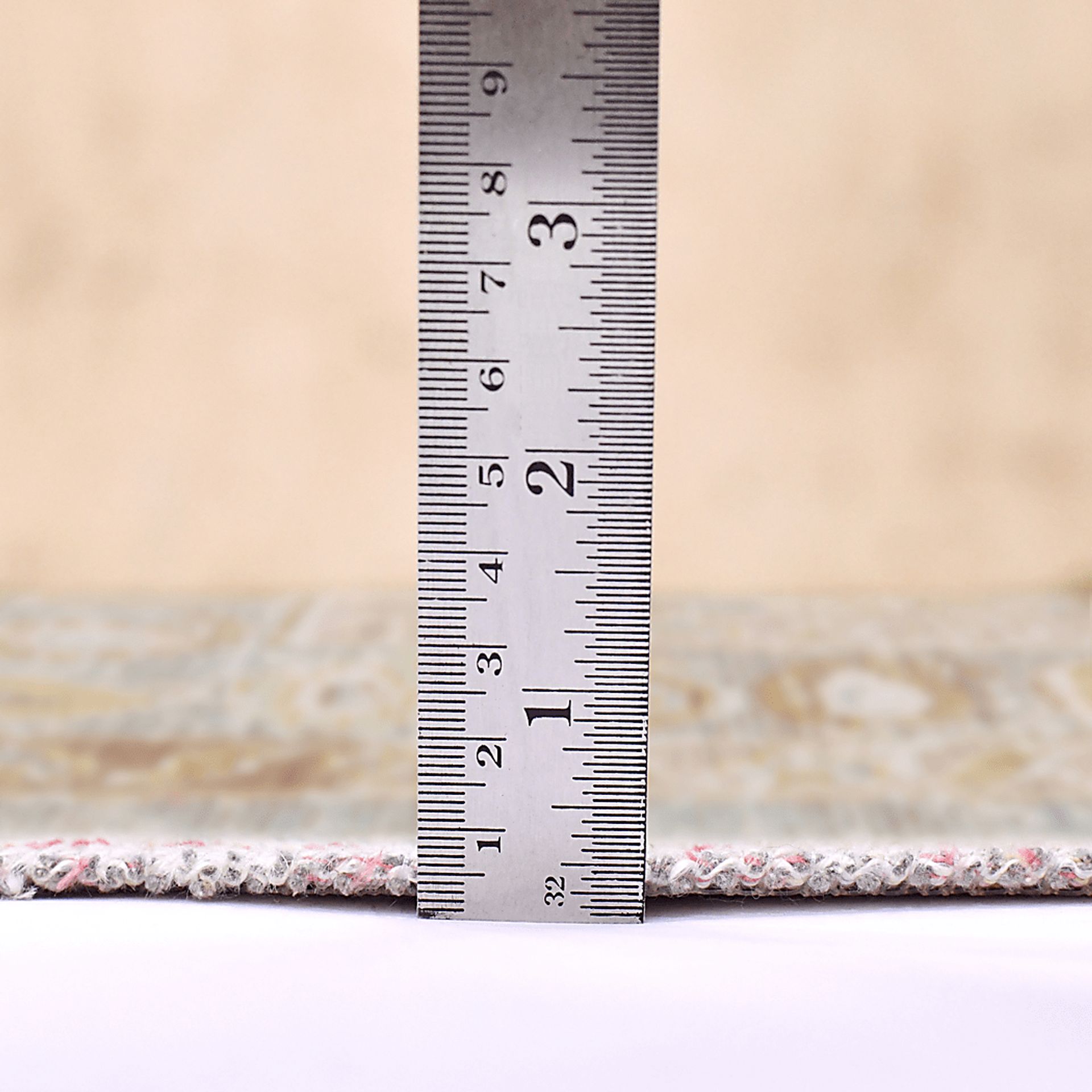 Flara Gray 9' x 13' Rug - Image 4