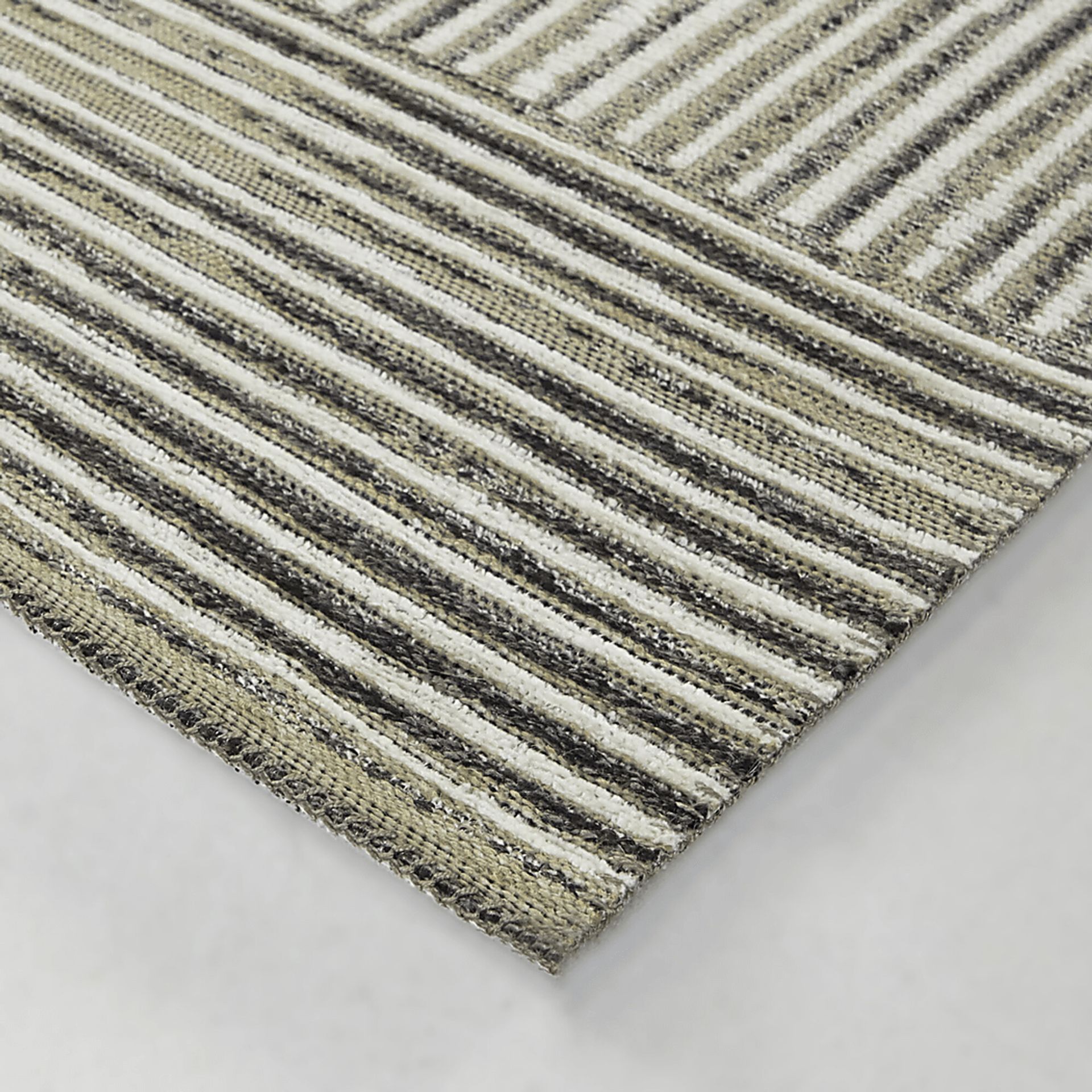 Flaxe Cream 7'10 x 10' Area Rug - Image 3