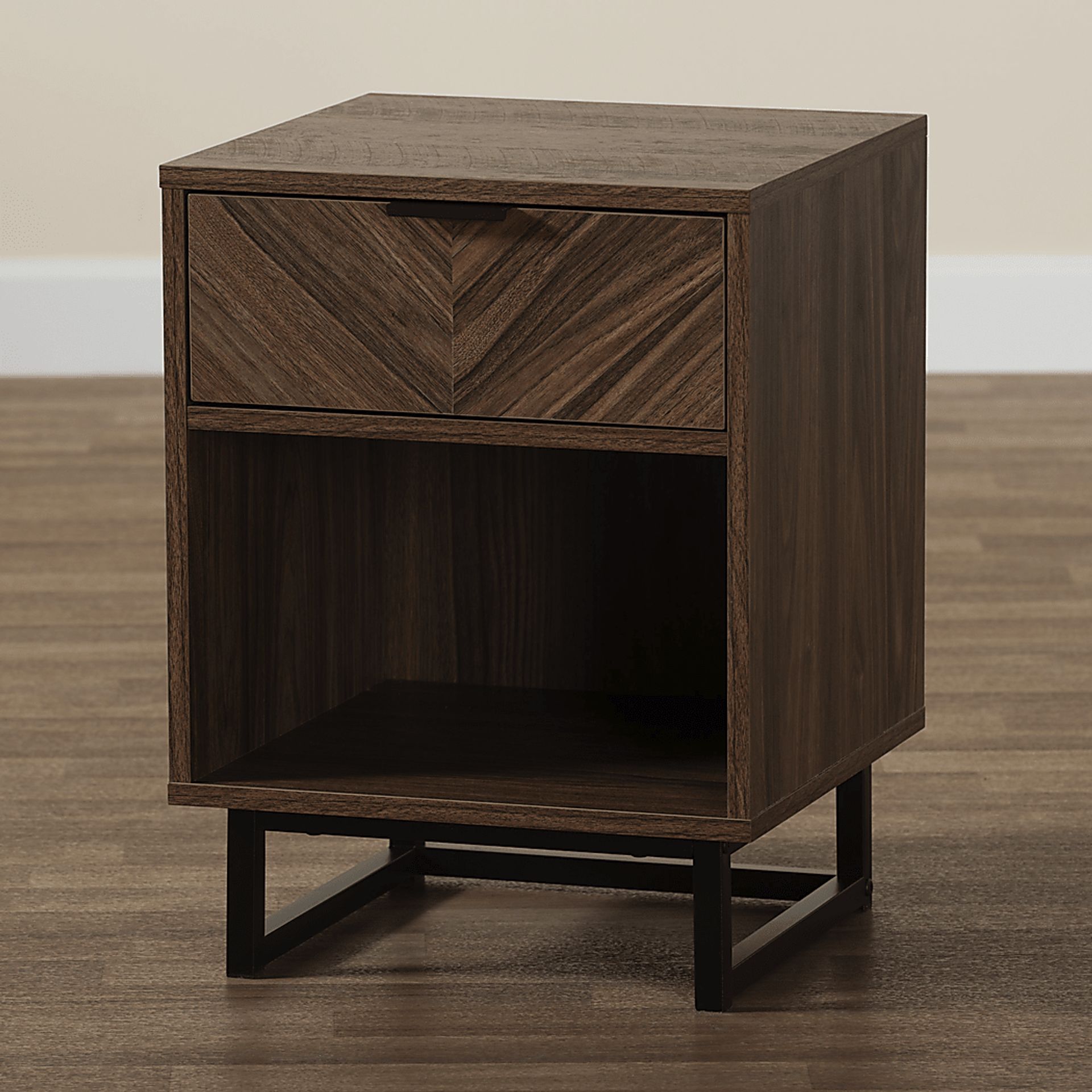 Flemarski Dark Brown End Table - Image 3
