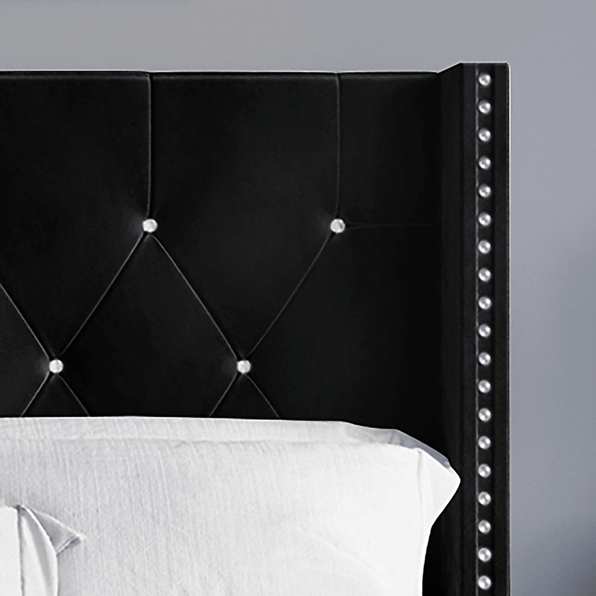 Flintrow Black Full Bed with 2 Nightstands - Image 8