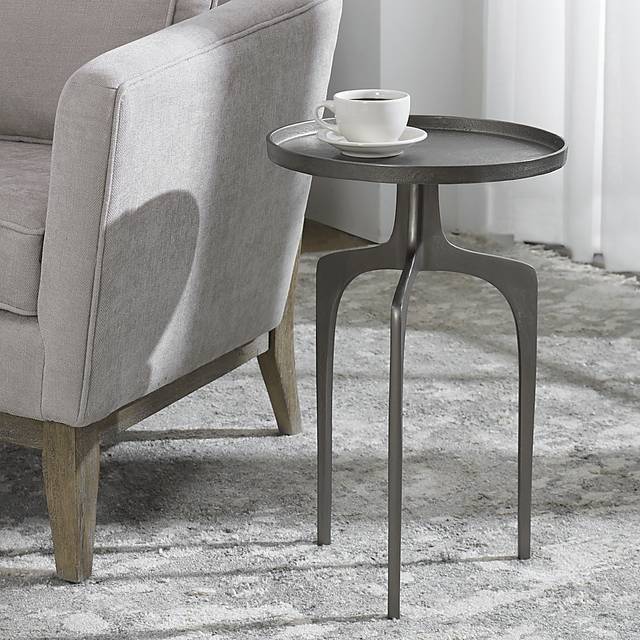 Florinan Nickel Accent Table - Thumbnail - Image 3