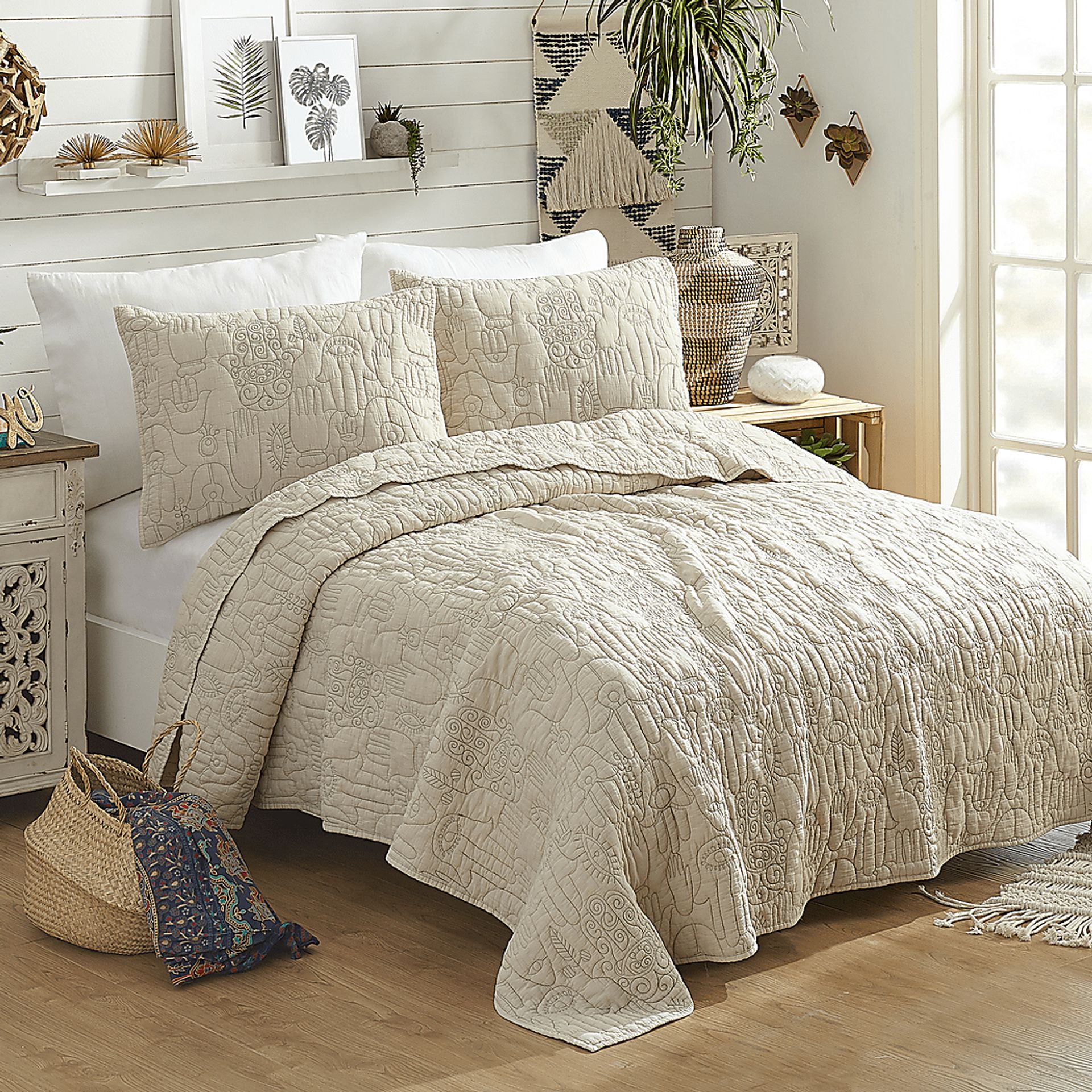 Flournoy Natural Full/Queen 3 Pc Quilt Set - Image 1