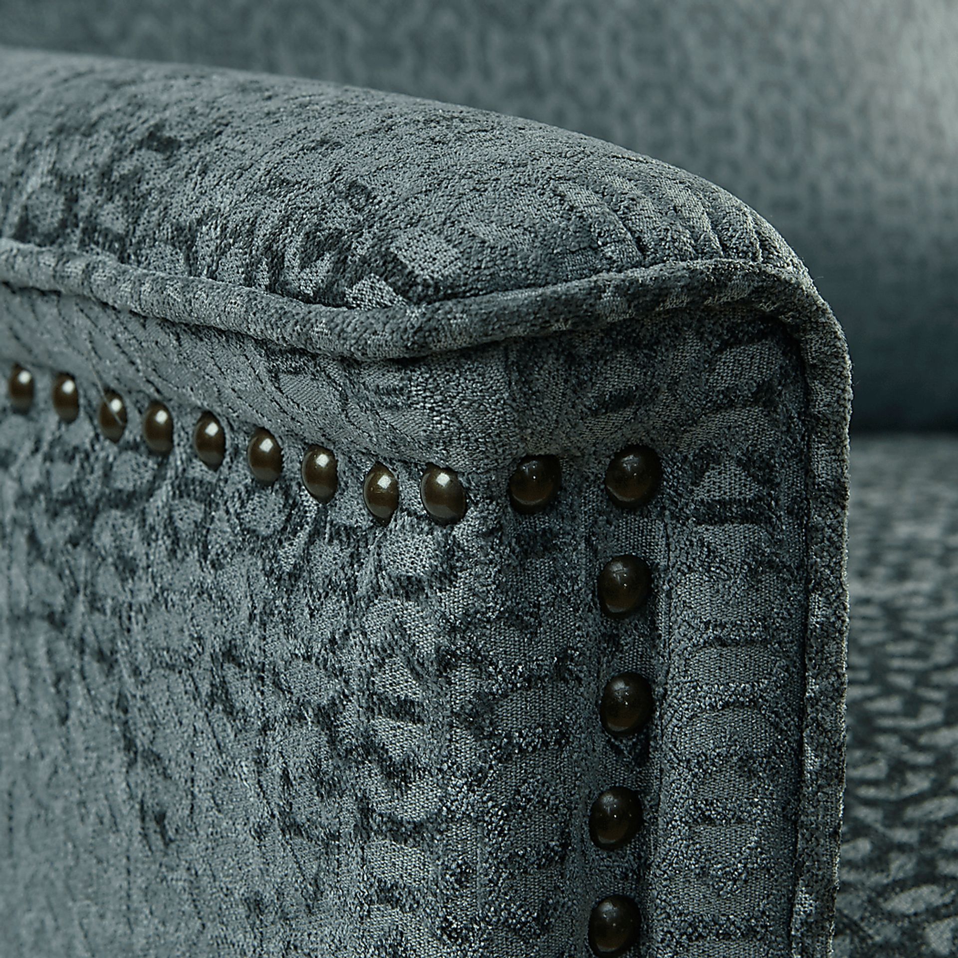 Flowerwood Charcoal Recliner - Image 7