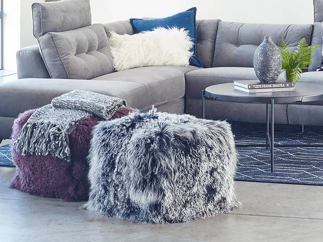 Fluffy Square Black Pouf - Thumbnail - Image 2