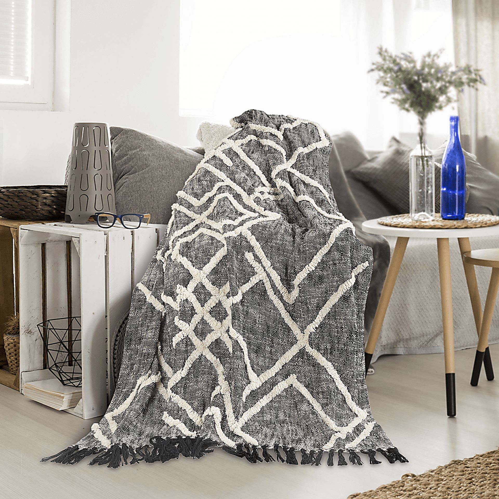 Fluxarts Black Throw Blanket - Image 2