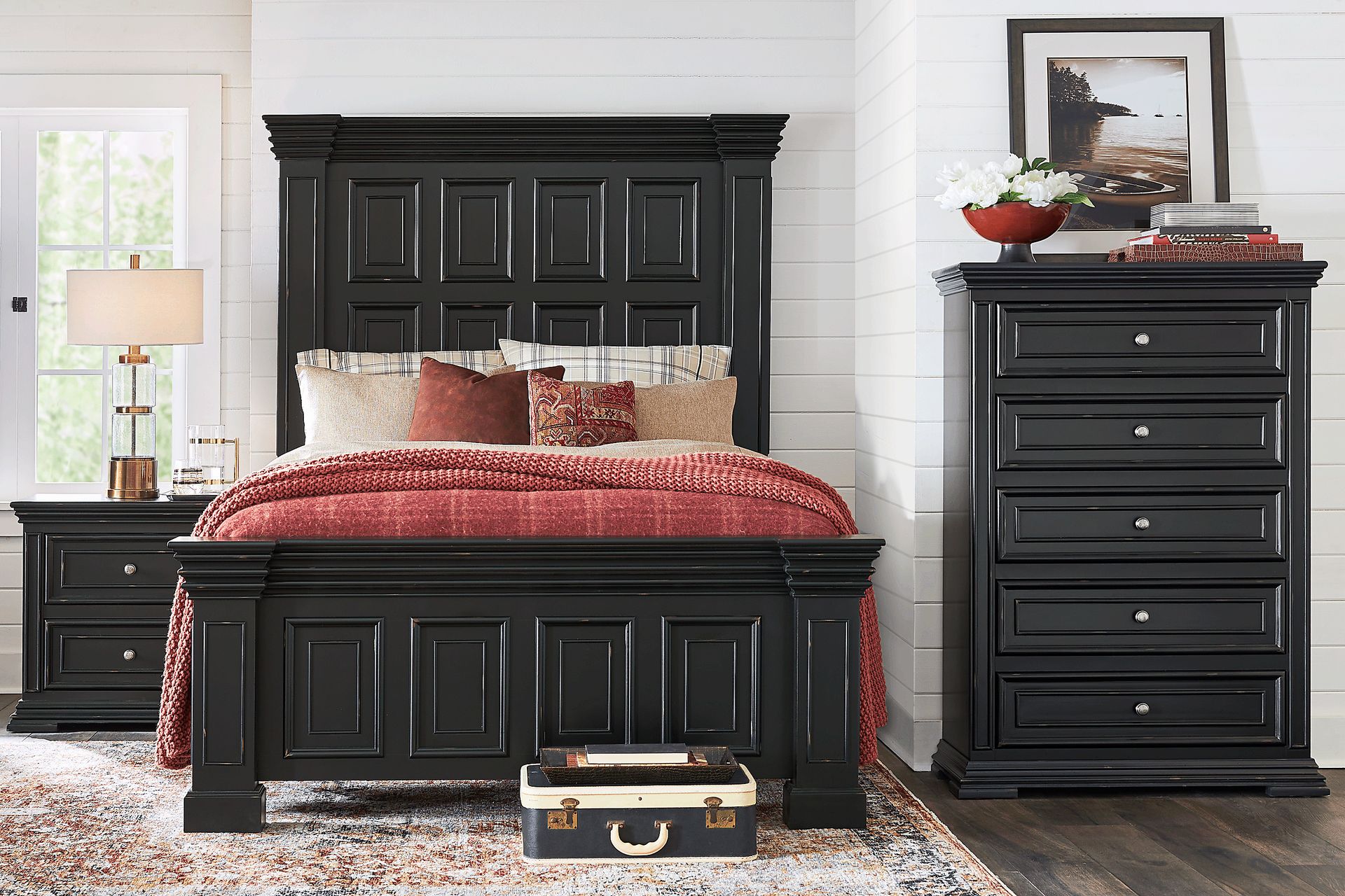 Folkston Bay Black 5 Pc Queen Bedroom - Image 1
