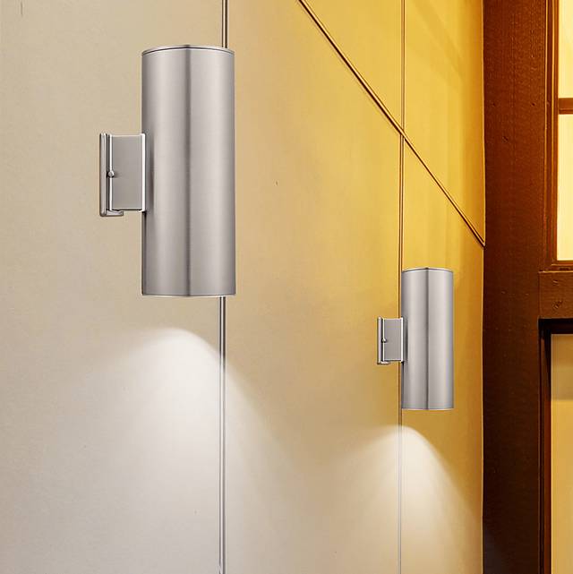 Forsgate Cave Silver Outdoor Sconce - Thumbnail - Image 3