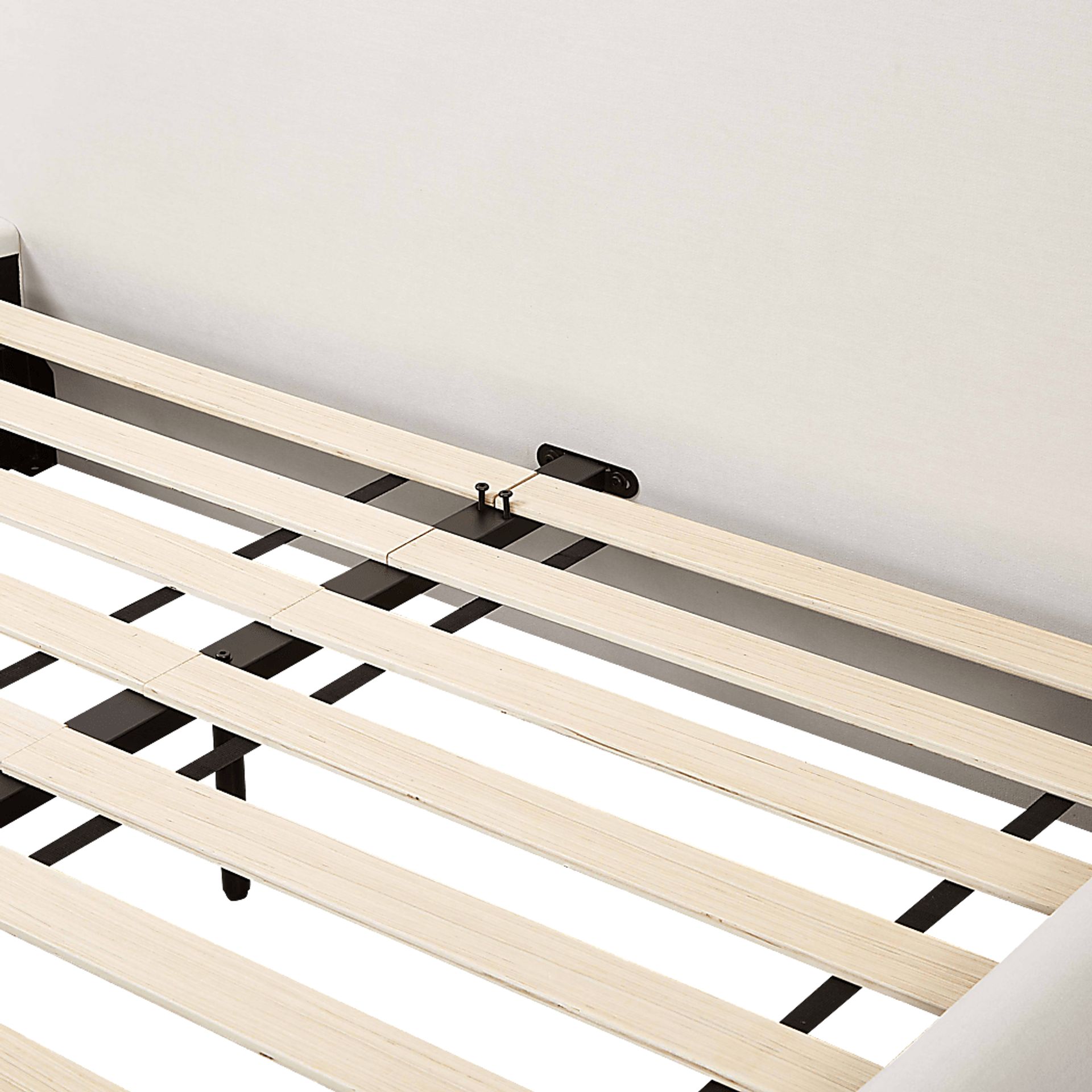 Forswall I Cream Queen Bed - Image 9