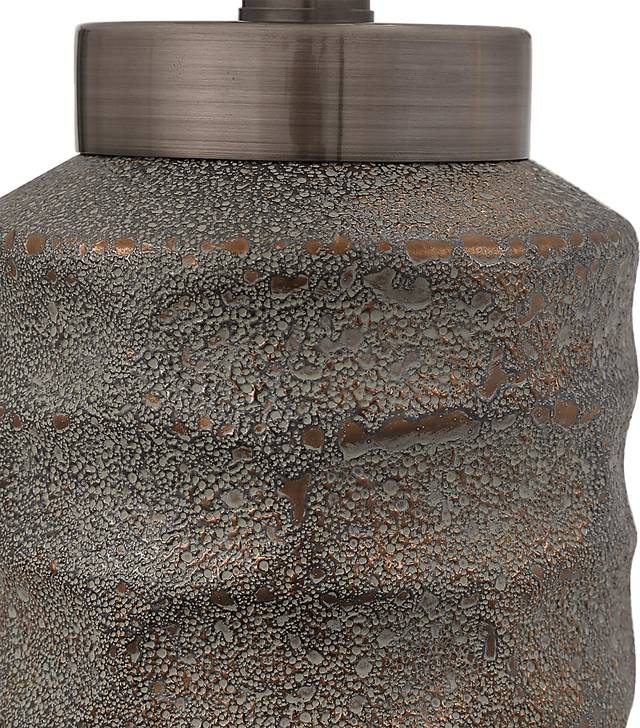 Foxberry Bronze Lamp - Thumbnail - Image 2