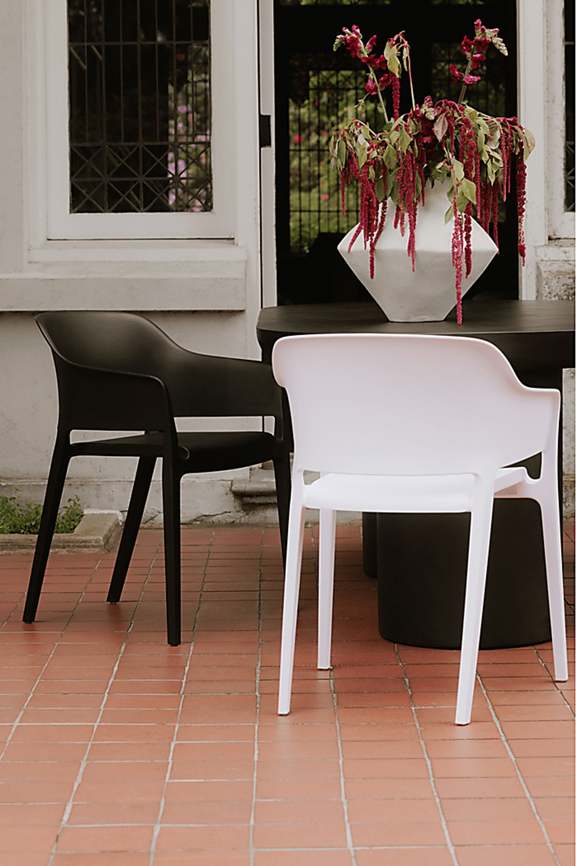 Fragancia Black Outdoor Dining Chair, Set of 2 - Image 2