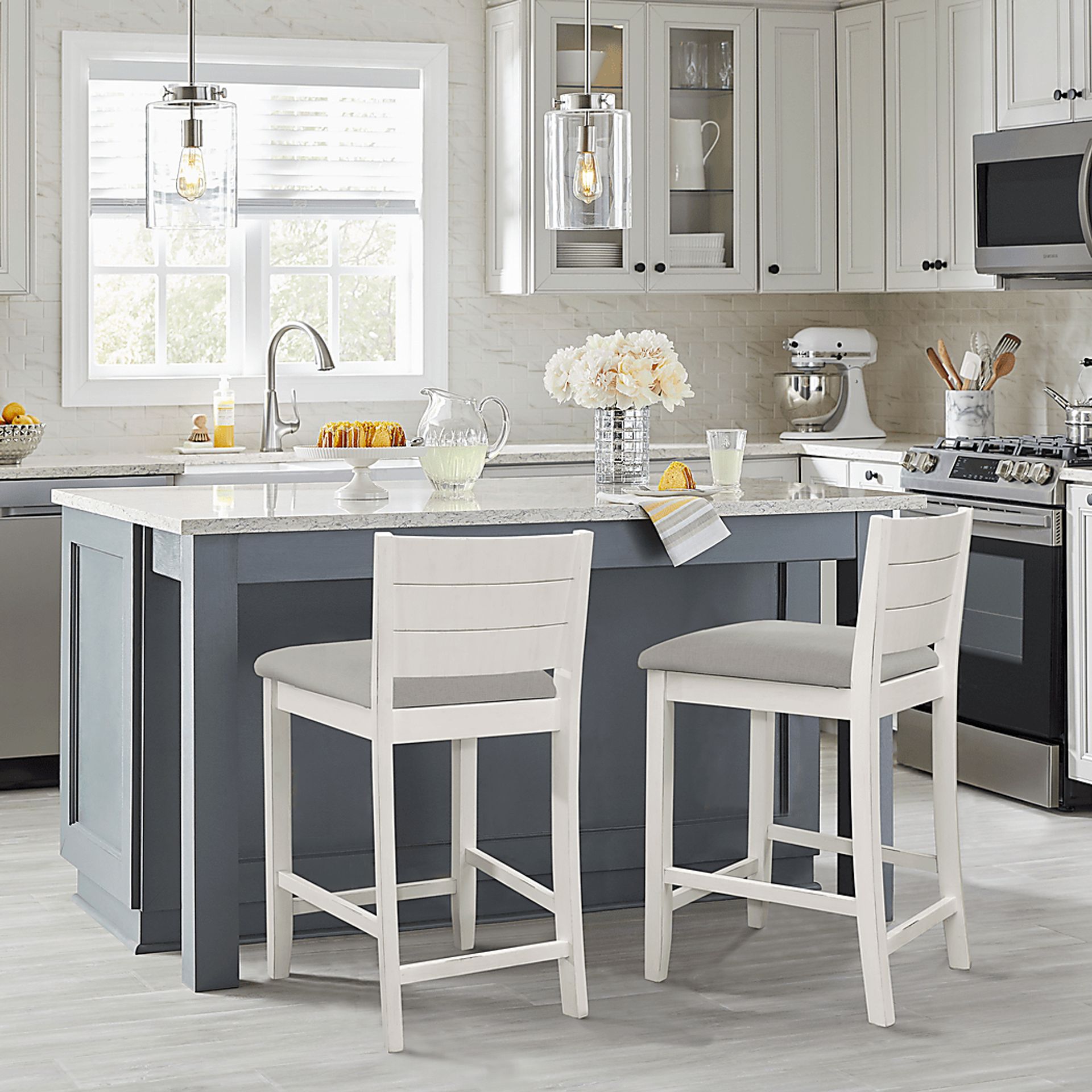 Frailey White Counter Height Stool - Image 8