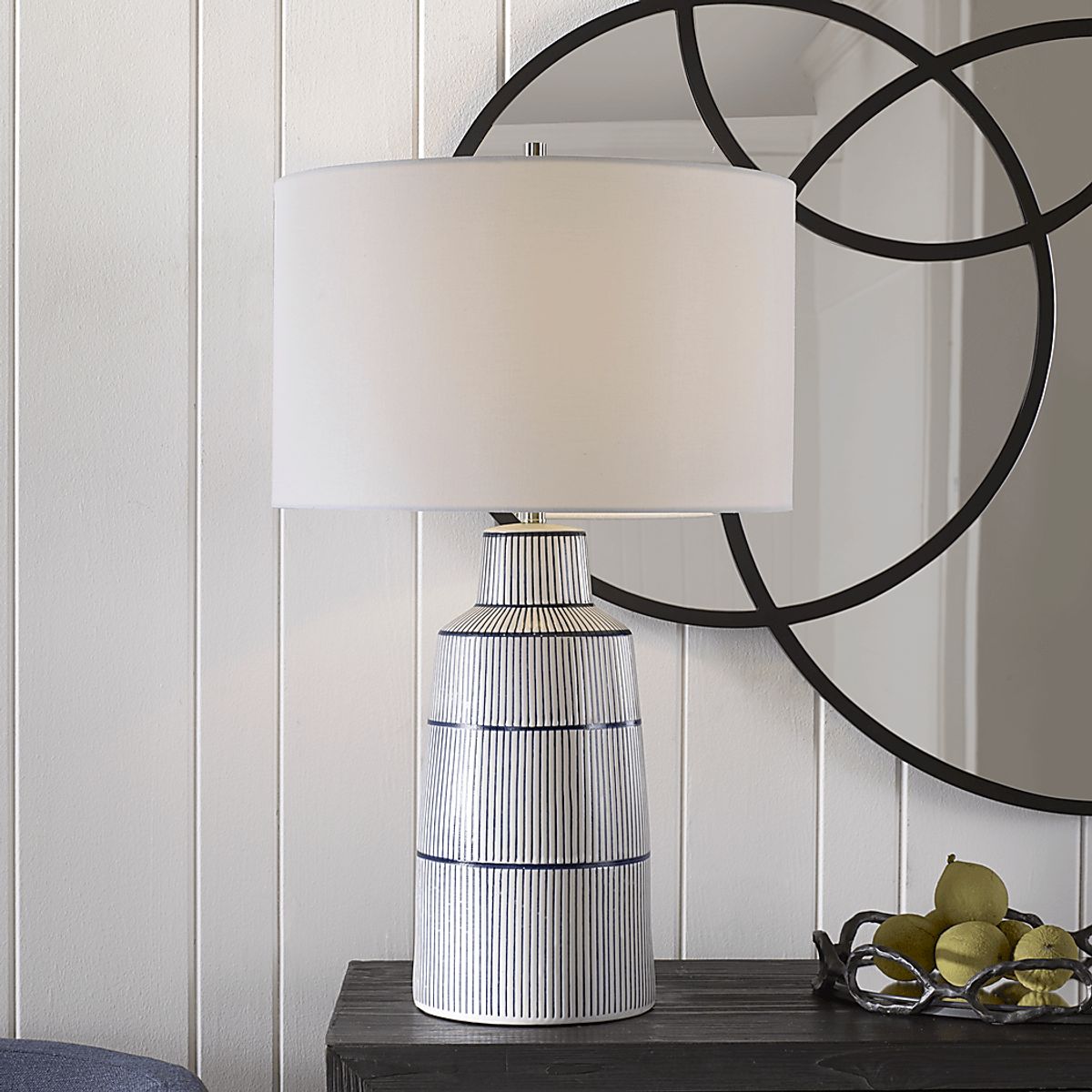 Frantz Road White Table Lamp | Rooms to Go