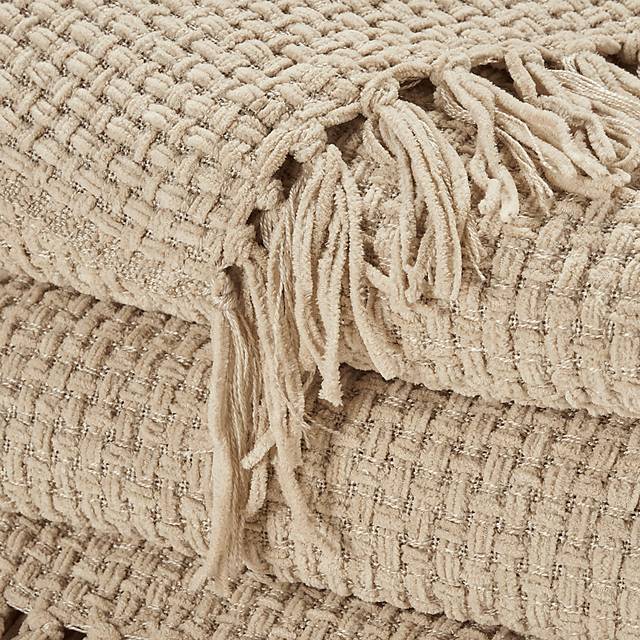 Freddie Beige Throw Blanket - Thumbnail - Image 3