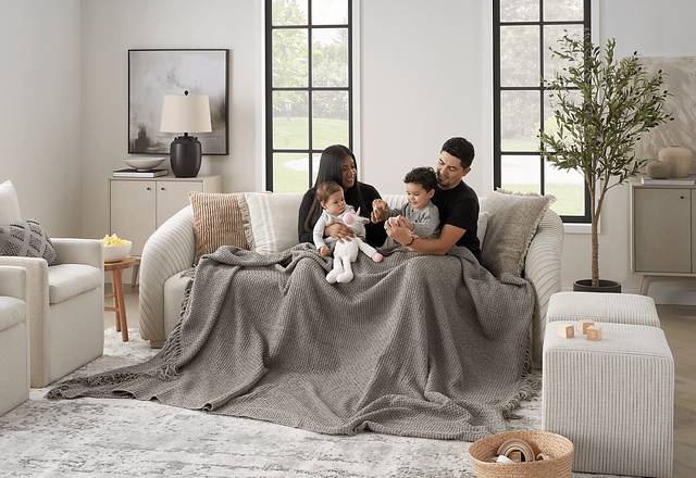 Freddie Gray Large Throw Blanket - Thumbnail - Image 6