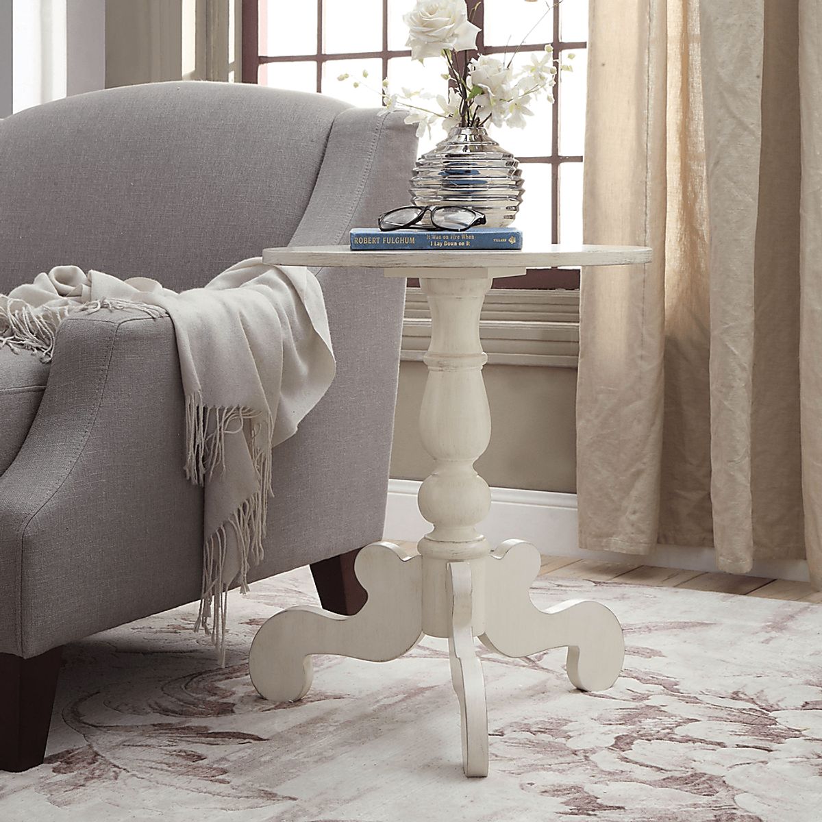 Freida White Colors,White Accent Table | Rooms to Go