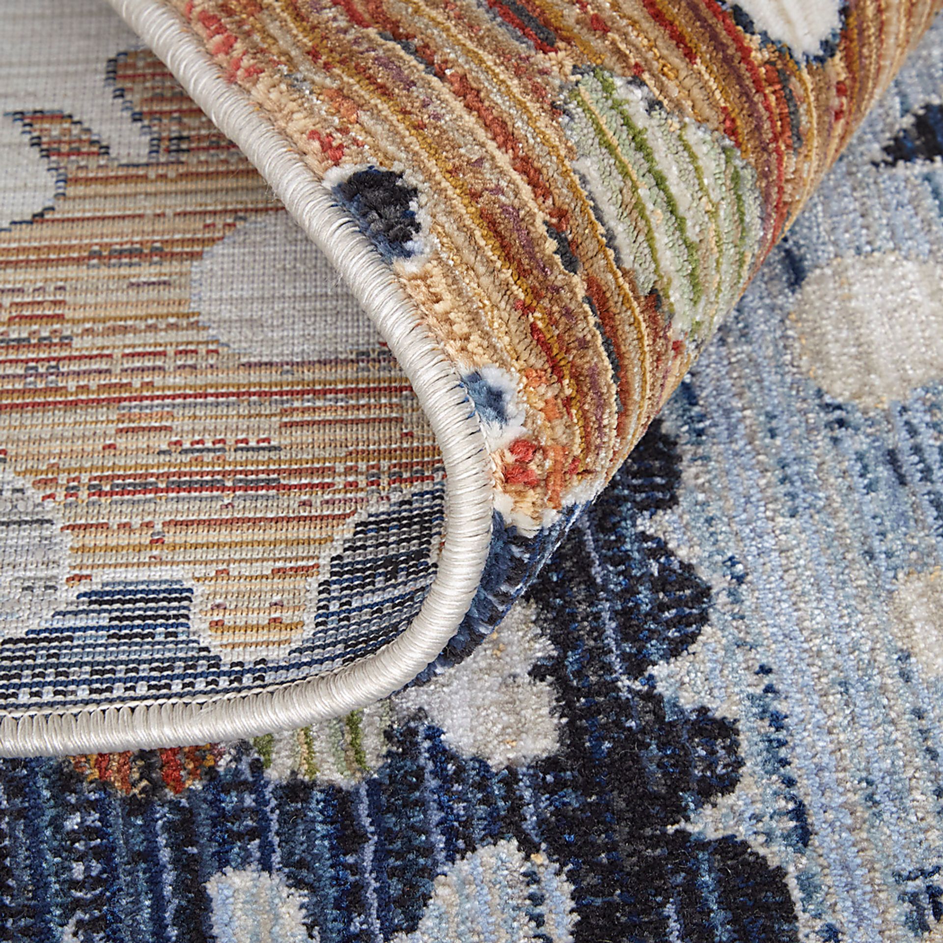 Freshale Multi 6'7 x 9'6 Rug - Image 3